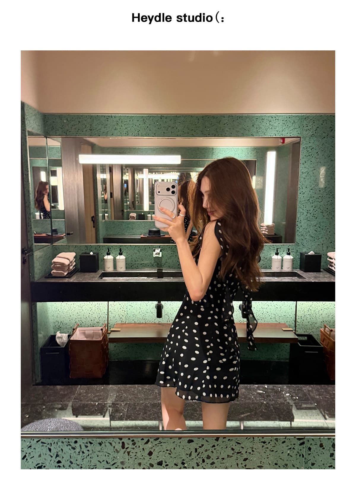 검은 콩 흠 부드러운 전체 프랑스식 흑인과 백인 도트 무늬 프릴 드레스 민소매 허리 수축 휴가 치마 미니 스커트 상세 이미지 1