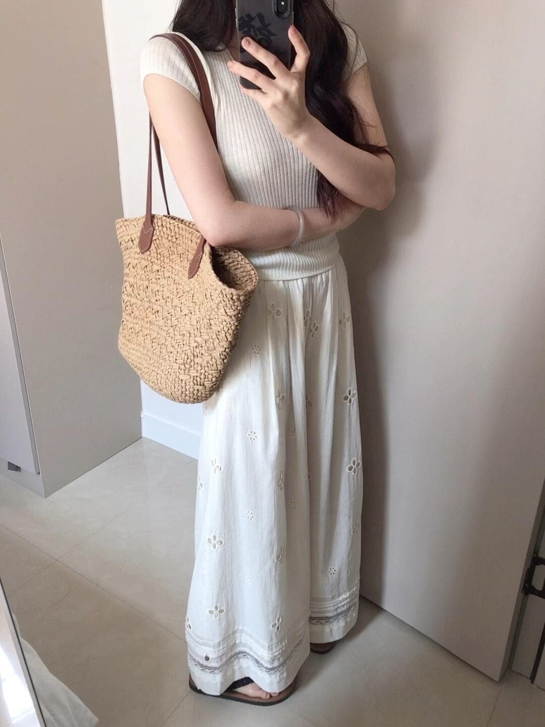휴가 센스 홀로우 아웃 레이스 조각 펄럭 이는 캐주얼 바지 이미지 2