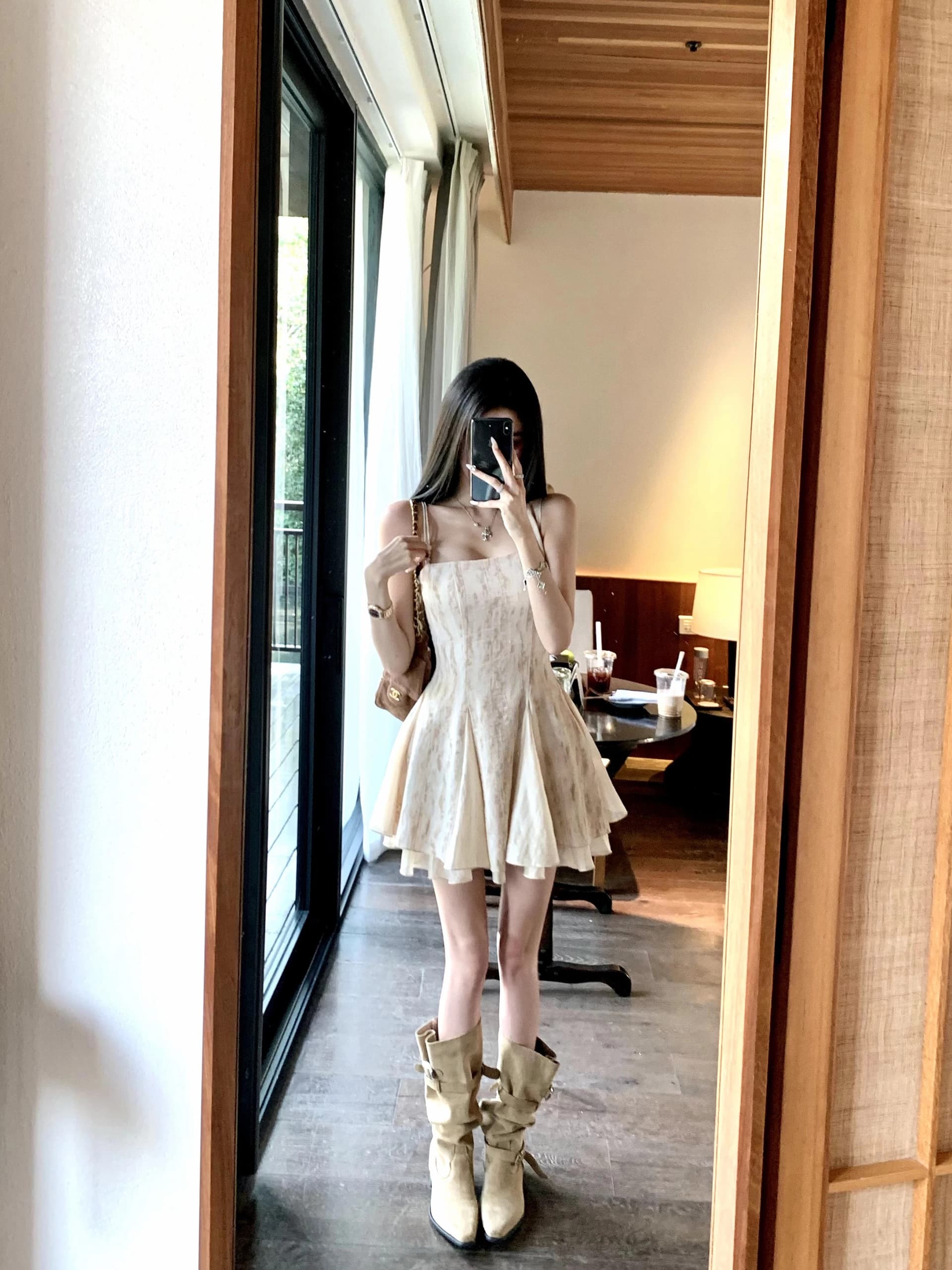 barb chill3 18 봄 여름 신제품 홀치기 염색 프린트 슬립 드레스 디자인 센스 비대칭 어깨끈 상세 이미지 2