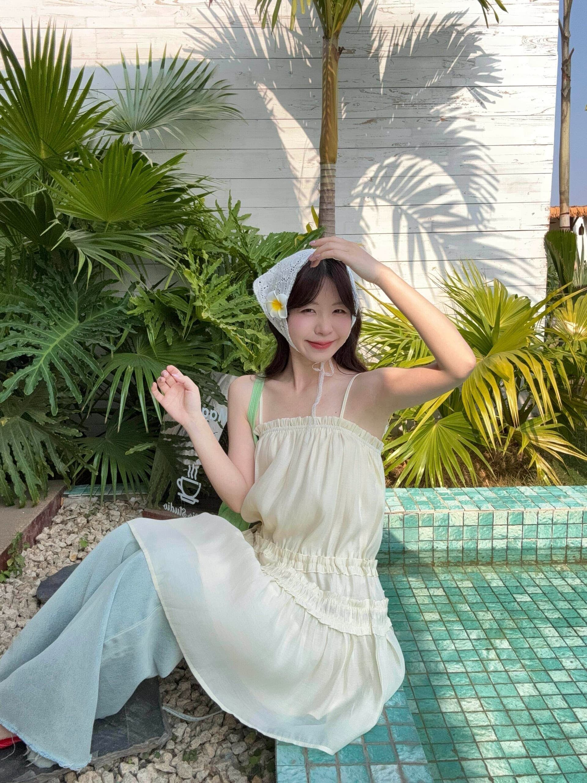 재스민 비스듬한 쉬폰 네리 어깨끈 조정 주름 프릴 슬립 드레스 여성 도루 센스 마이크로 a 드레스 상세 이미지 4
