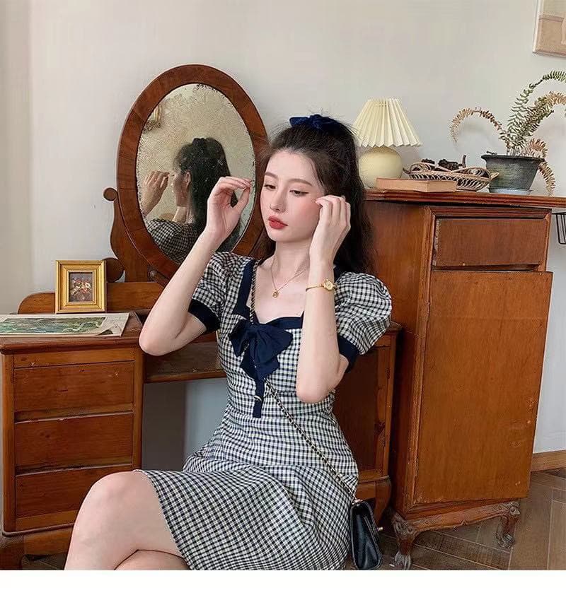 프랑스식 광장 칼라 배색 패치워크 드레스 아이들 봄 여름 2026 새로운 자이언트 잘 생긴 허리 수축 슬림해 보이는 치마 이미지 4