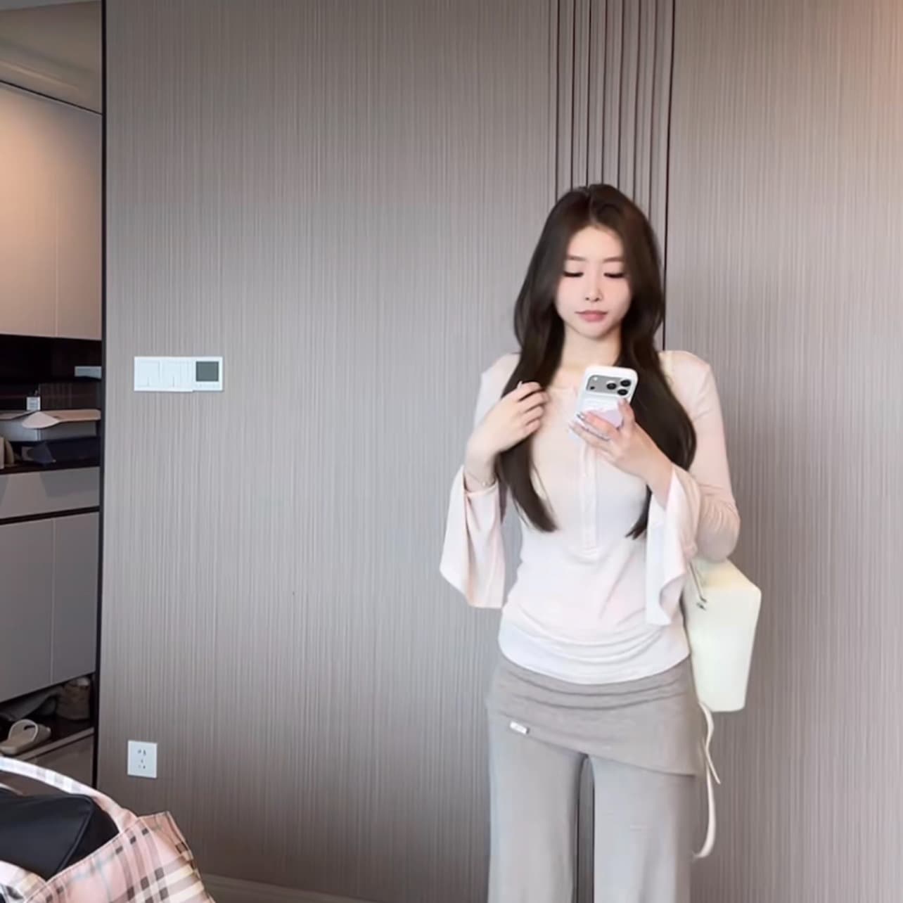 발레 우유 버블 부드러운 한 여성 블루 좋은 주간 실크 작은 대중 디자인 순수한 욕망 바람 나팔 소매 맨위 이미지 6