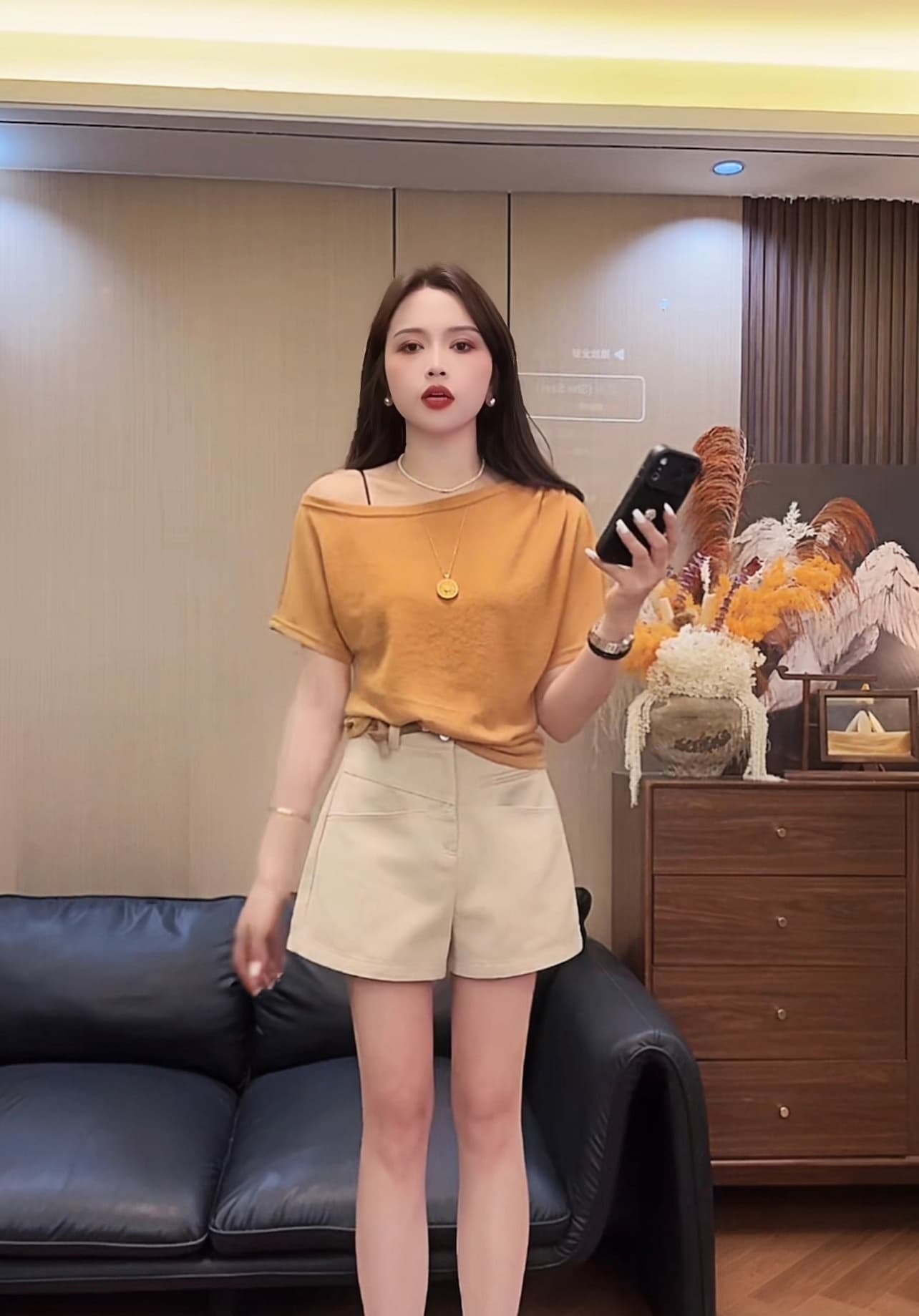부드러운 찹쌀 한 단어 1984 여름 비스듬한 칼라 오프숄더 품격 슬림해 보이는 다용도 작은 맨위 상세 이미지 3