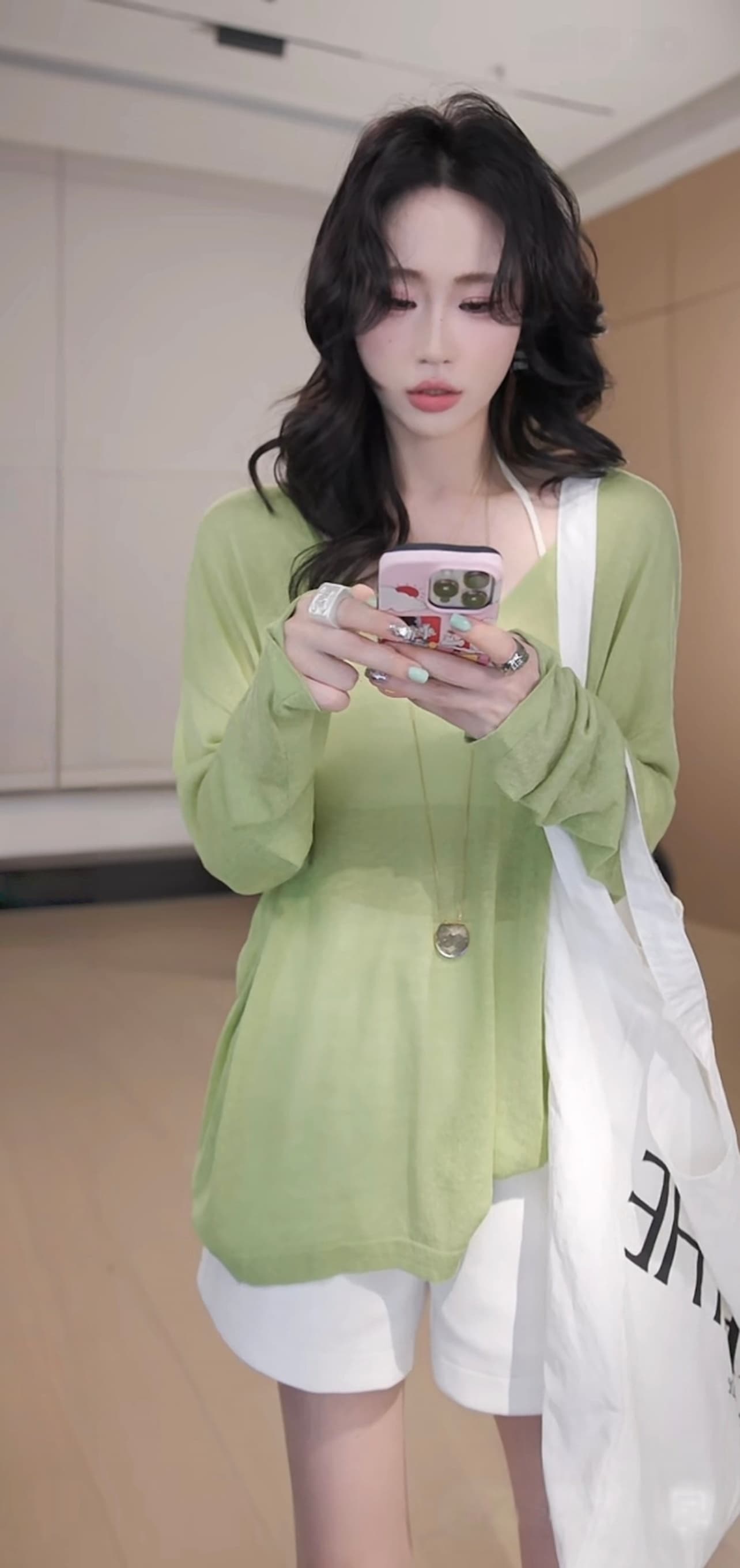 느슨함 천천히 여단 캐주얼 바람 루즈핏 단색 자외선 차단 블라우스 여름 다용도 에어컨 셔츠 이미지 4