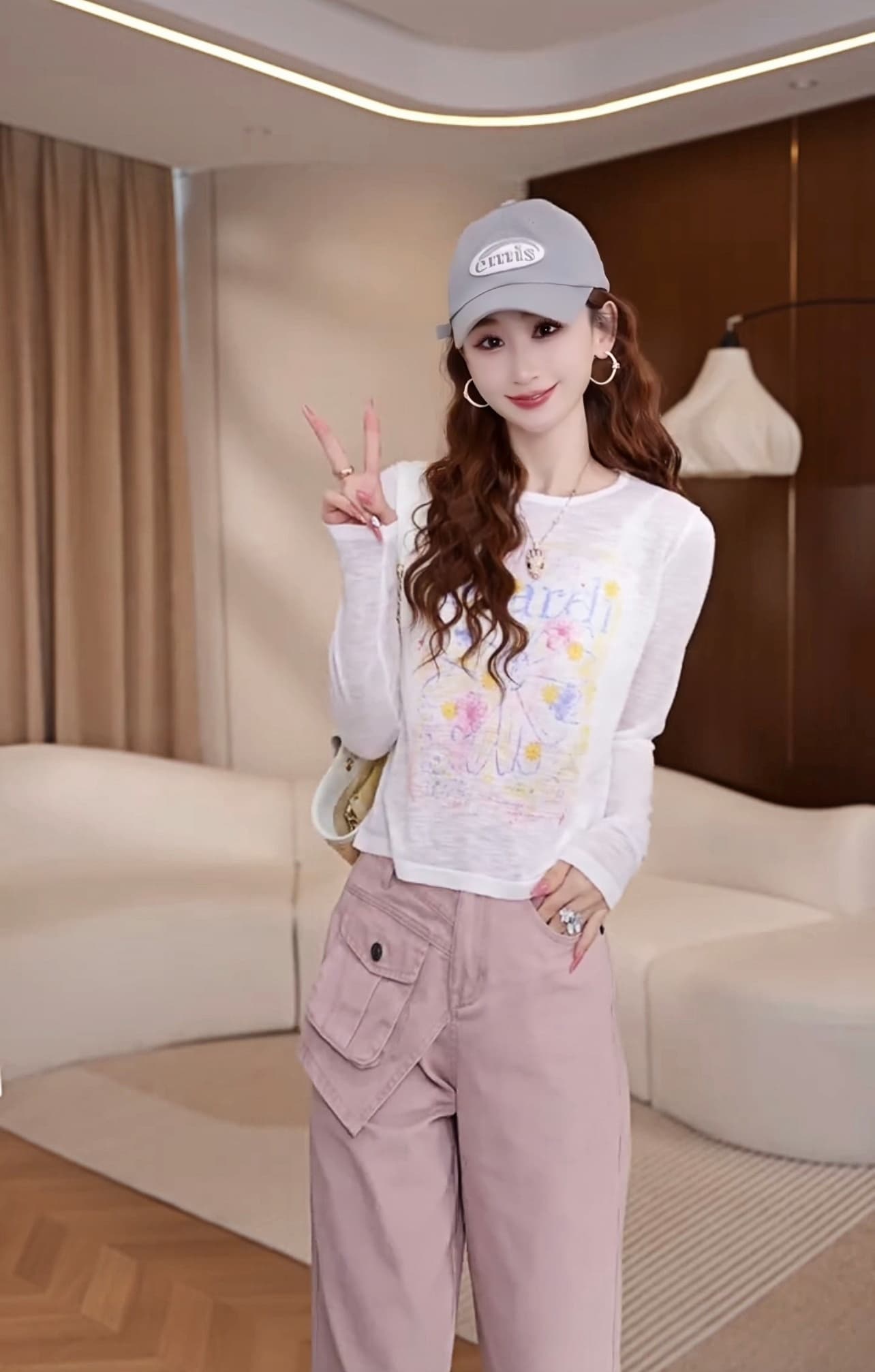 데이지 프린트 통기성 긴 소매 티셔츠 상세 이미지 1