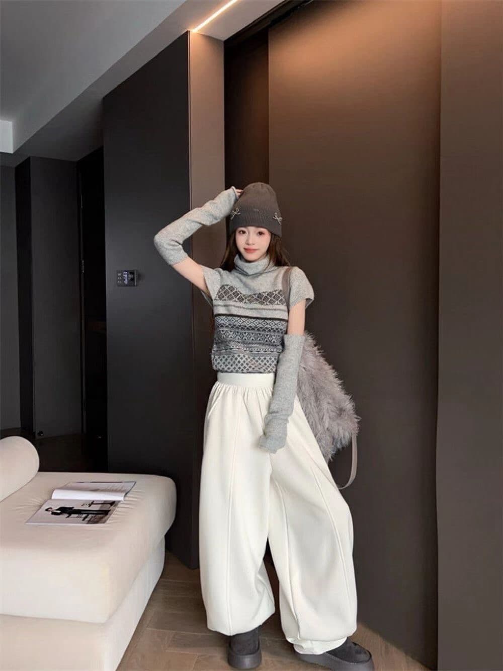 공정한 섬 레트로 자카드 터틀넥 스웨터 여자 이른 봄 새로운 고급 센스 품격 반팔 니트 티셔츠 맨위 트렌디 상세 이미지 7