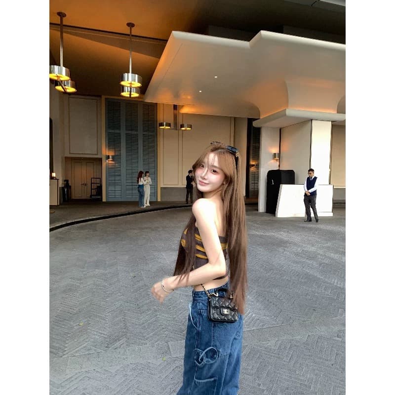 xuan 법사 법사 작은 벌 jennie 장 원 영어 같은 단락 패션 클래식 스트라이프 튜브탑 새로운 맨위