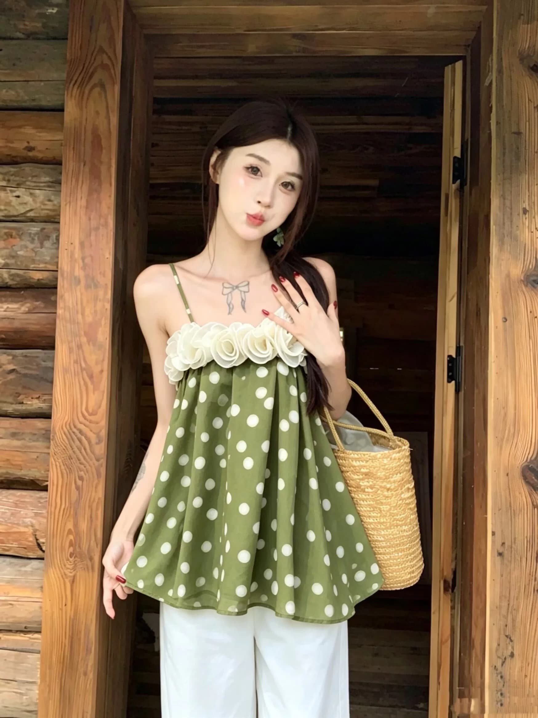 달콤한 매운맛 바람 진한 보라색 망사 레이스 캐미솔 여성 의류 여름 작은 대중 연령 감소 다용도 맨위 이미지 2