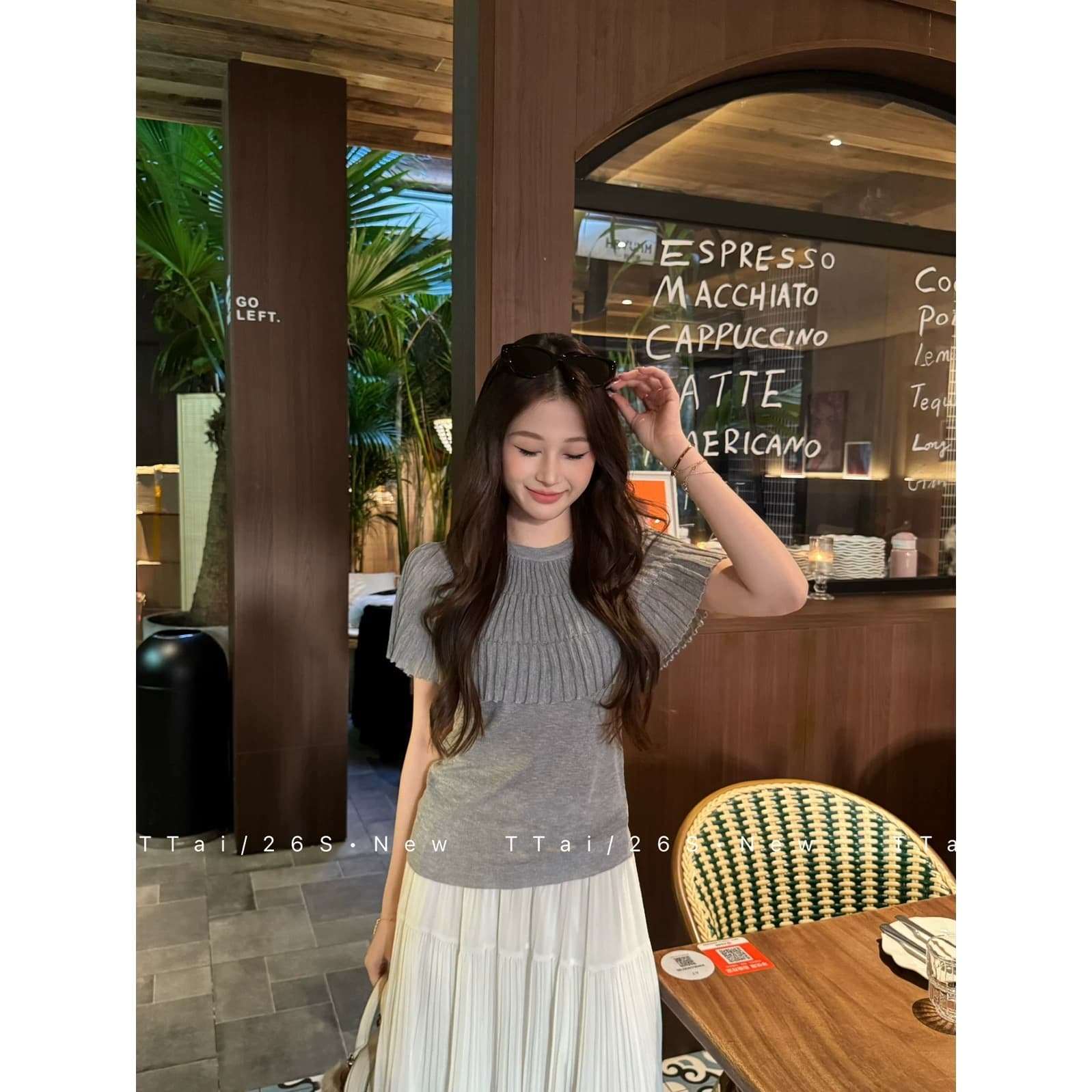 페이크 레이어드 프릴 바늘 티셔츠 여성 미니멀리즘 패션 디자인 센스 몸매 가꾸기 슬림해 보이는 맨위 여성 상세 이미지 7