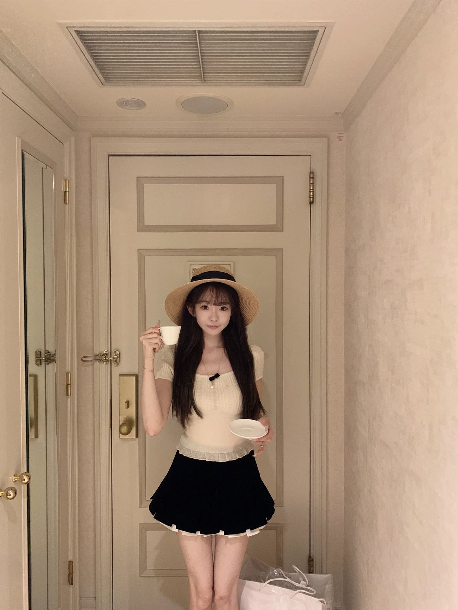 trois couleurs 여름 하우스 개체 중년 miu 시리즈 전체 양모 얇고 가벼운 섬세한 니트 반팔 이미지 2