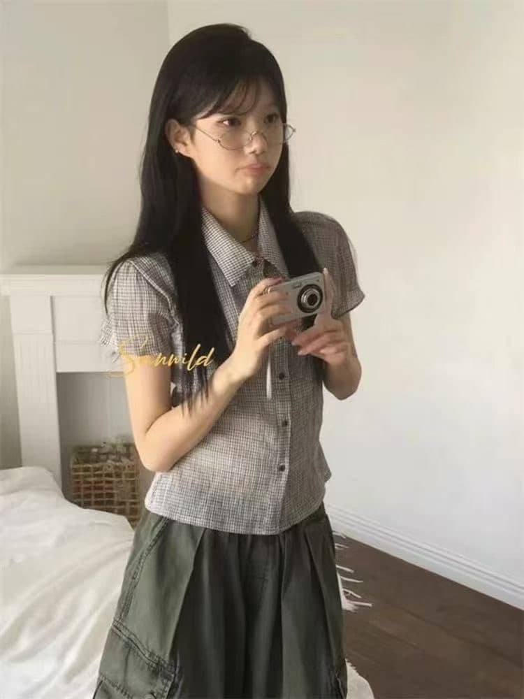 한국 동대문 작은 대중 레트로 허리 수축 파인 라인 체크무늬 얇은 스타일 반팔 주름 셔츠 맨위 이미지 3