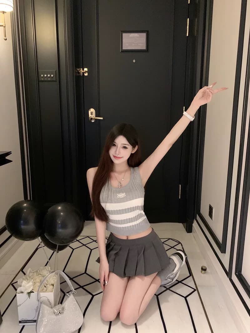 luna 루 Na 장 원 영어 배색 스트라이프 민소매 니트 조끼 여성 몸매 가꾸기 쇼트 스타일 샤오시엔 얼음 실크 니트 스웨터 상세 이미지 2