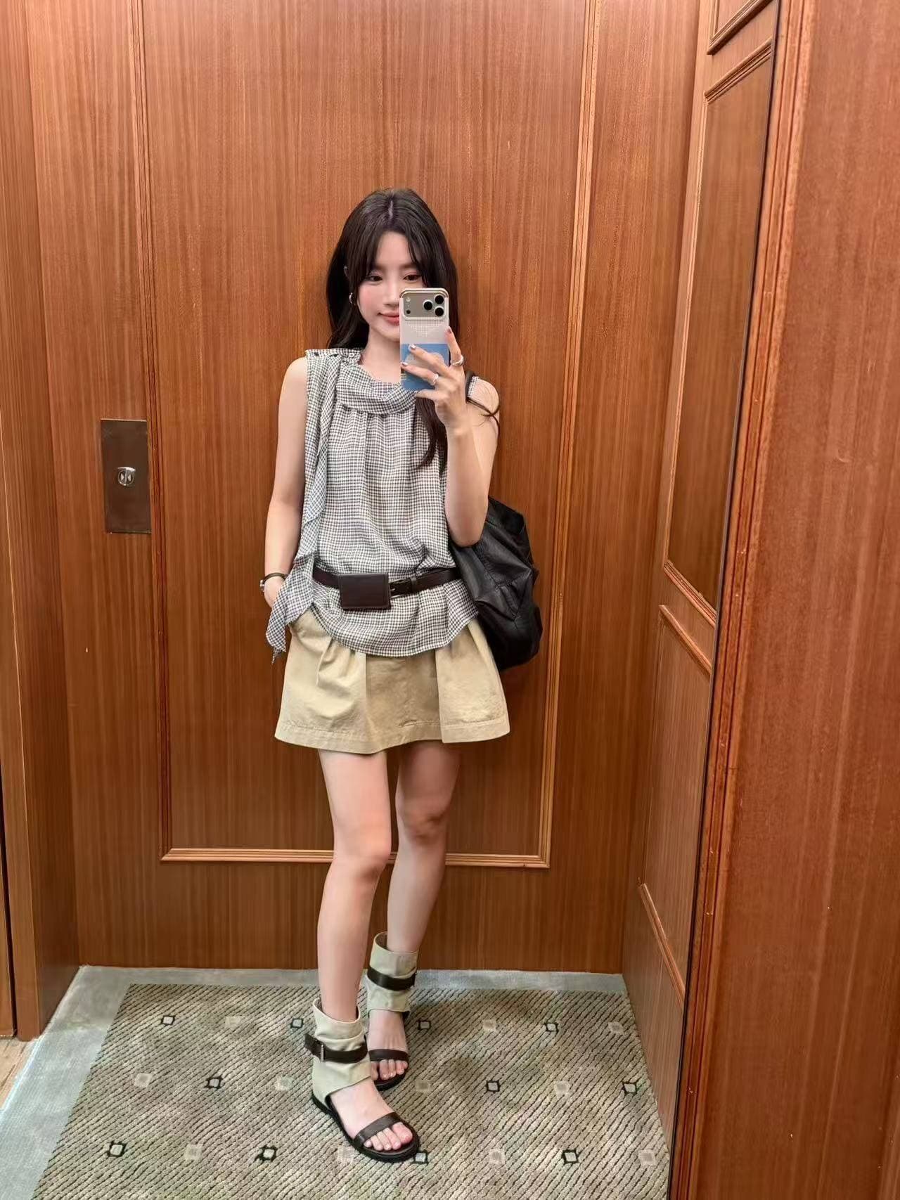 한 부서 레트로 체크무늬 흔들다 칼라 민소매 조끼 2026 년 여름 품격 다용도 작은 대중 디자인 센스 맨위 상세 이미지 3