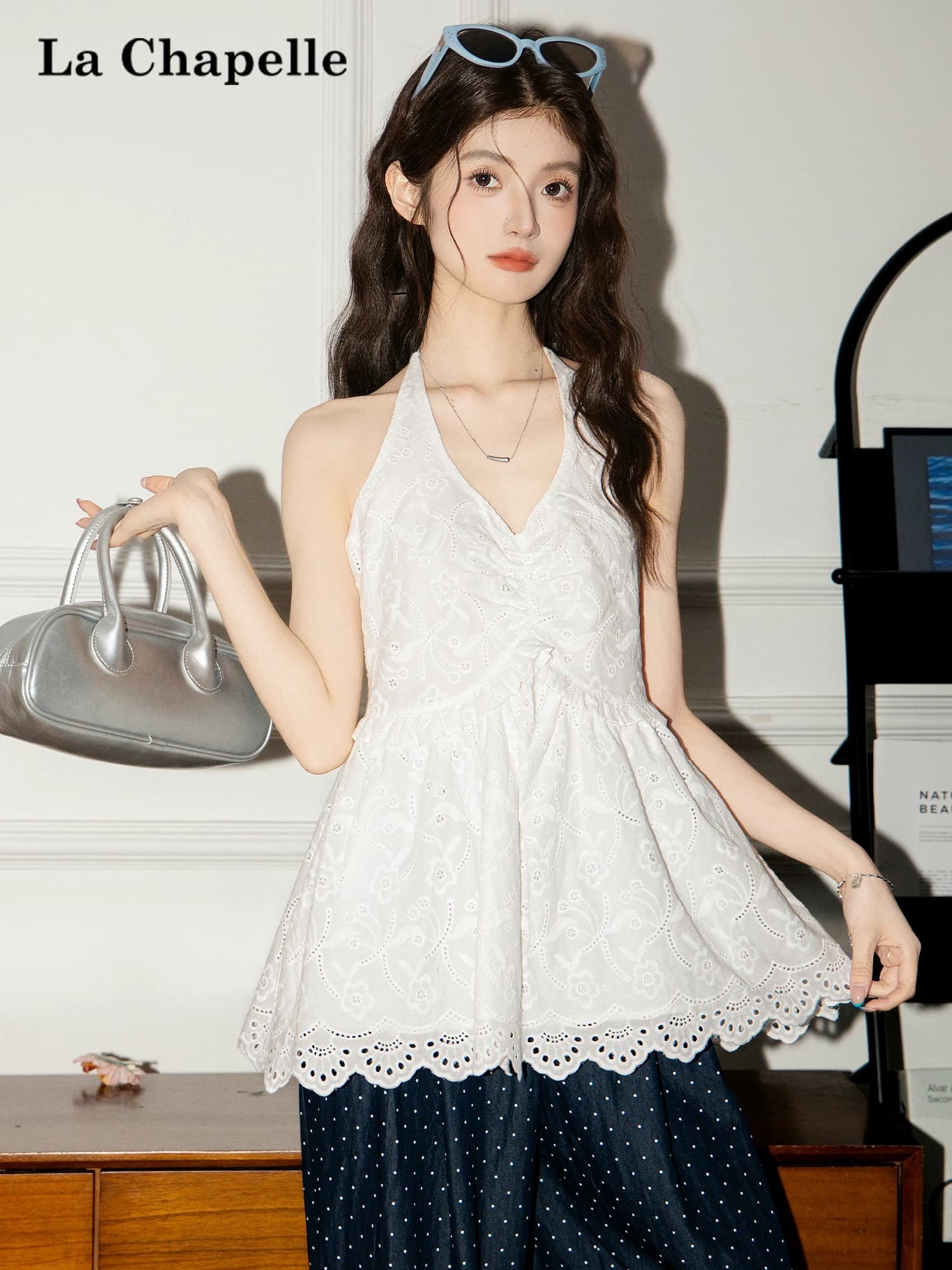 프랑스식 달콤함 V넥 행침 목 조끼 스커트 여성 여름 새로운 홀로우 아웃 디자인 센스 작은 대중 캐주얼 민소매 맨위 트렌디 이미지 3