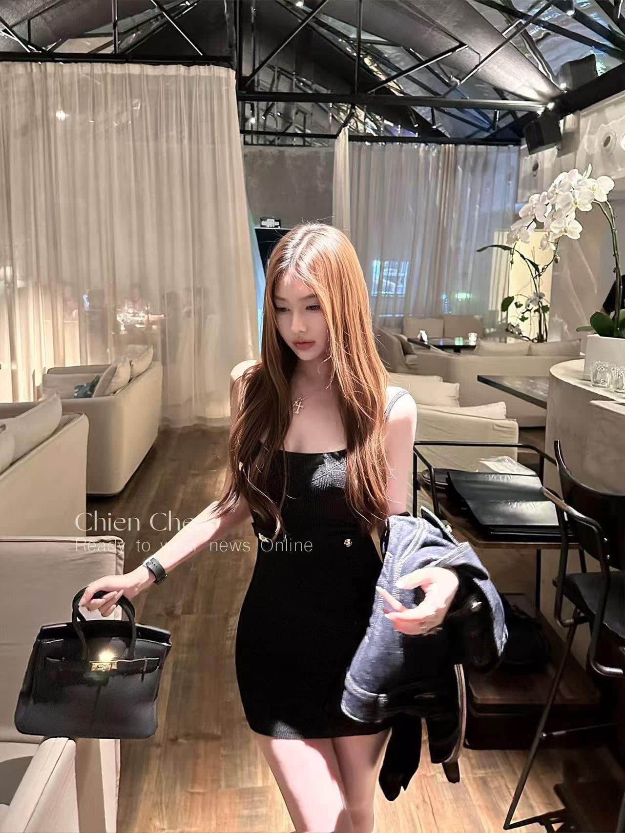 자동차 늦게 En chien 검정색 니트 슬립 드레스 여름 작은 샤넬 스타일 섹시함 몸매 가꾸기 타이트 스커트 만나는 여성 드레스 이미지 2