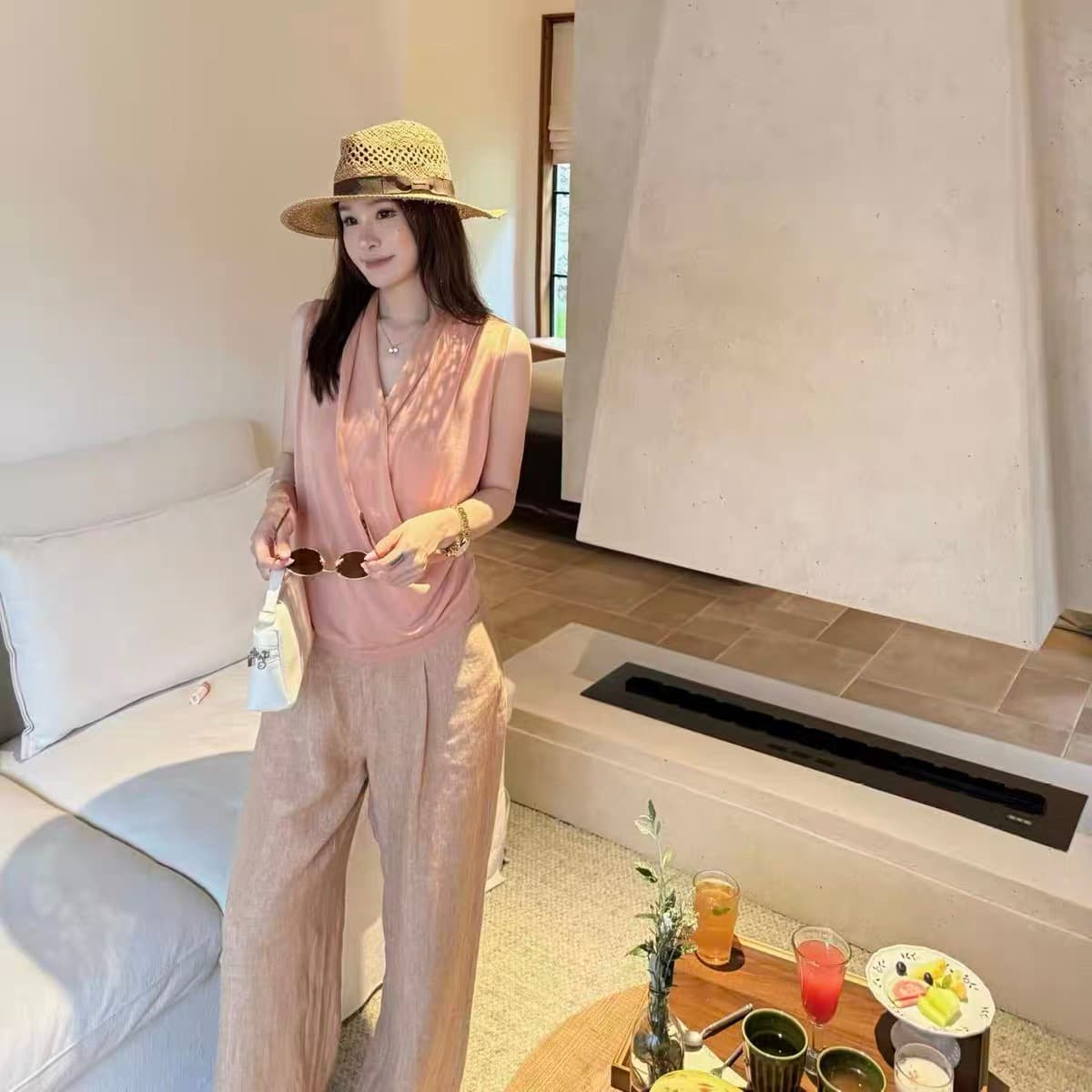 lemonchen 상쾌 빛 사람들 2.0 품격 십자가 흔들다 칼라 조끼 디자인 센스 민소매 맨위 여성 여름 이미지 3