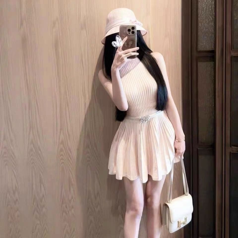 프랑스식 미니멀리즘 명문 여성 품격 플리츠 니트 여성 드레스 여름 섹션 스와로브스키 벨트 허리 수축 작은 키 민소매 치마 상세 이미지 3