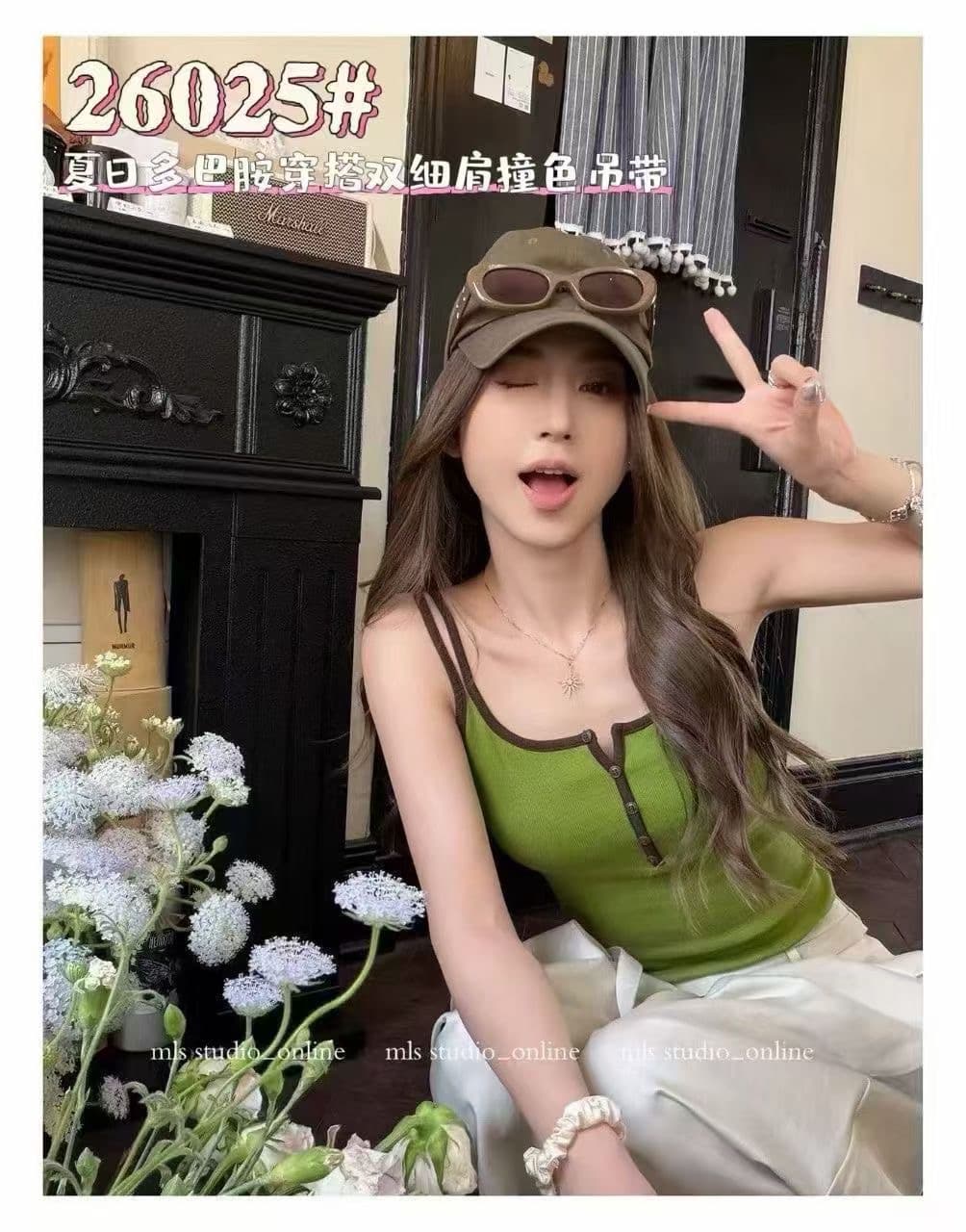 도파민 하프 단추 배색 녹색 캐미솔 여름 몸매 가꾸기 슬림해 보이는 핫걸 외출용 민소매 맨위 트렌디 이미지 2