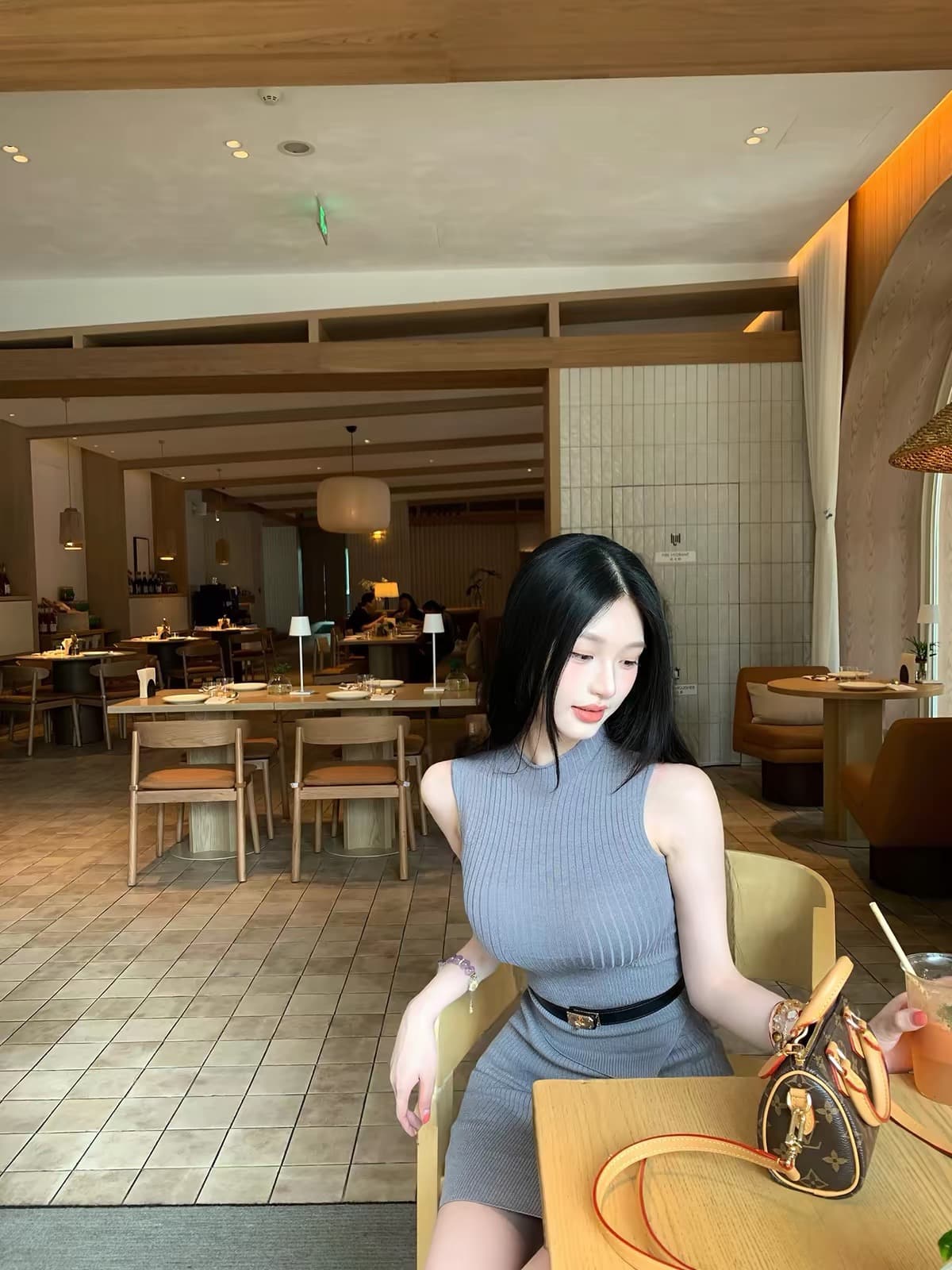 farte shop 모니카 회색 민소매 털 짠 셔츠 반 스커트 세트 여성 봄 여름 몸매 가꾸기 투피스 세트 상세 이미지 1