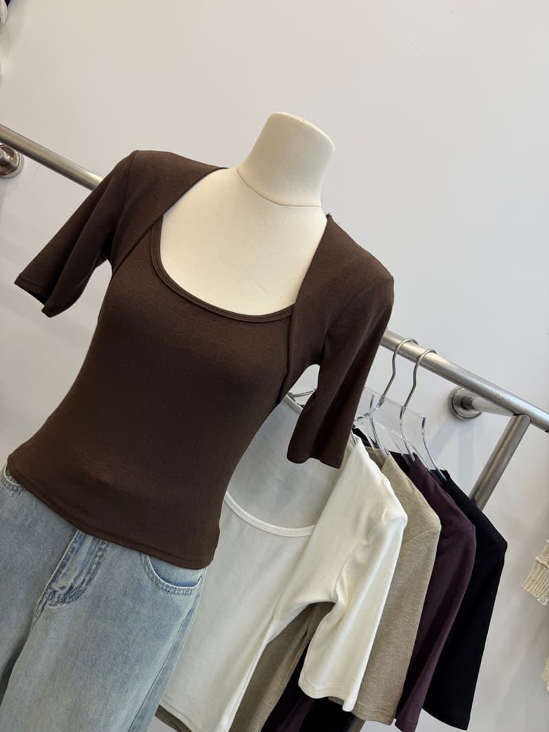 한 부서 페이크 레이어드 광장 칼라 반팔 티셔츠 여성 여름 몸매 가꾸기 슬림해 보이는 순수한 욕망 쇄골 신축성 니트 만나는 맨위 상세 이미지 5