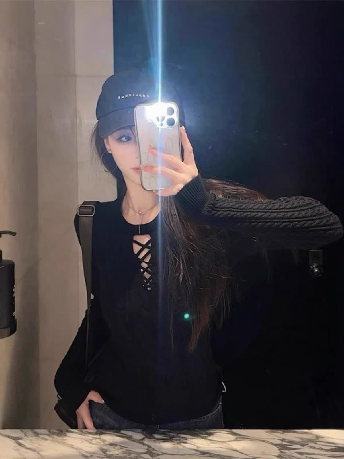 꽈배기 홀로우 아웃 긴팔 니트 스웨터 여성 가을 겨울철 디자인 센스 작은 대중 몸매 가꾸기 슬림해 보이는 인사이드 가져 가라. 스웨터 한 첨부 된 의류 상세 이미지 7