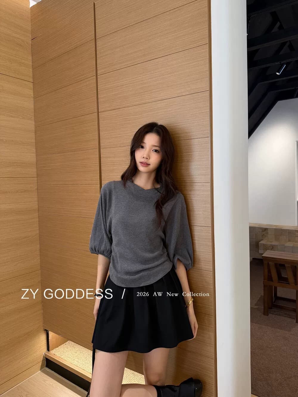 2026 가을 프랑스식 고급 센스 미니멀리즘 루즈핏 슬림해 보이는 Chic 라운드 넥 7부 소매 니트 스웨터 벌룬 소매 맨위