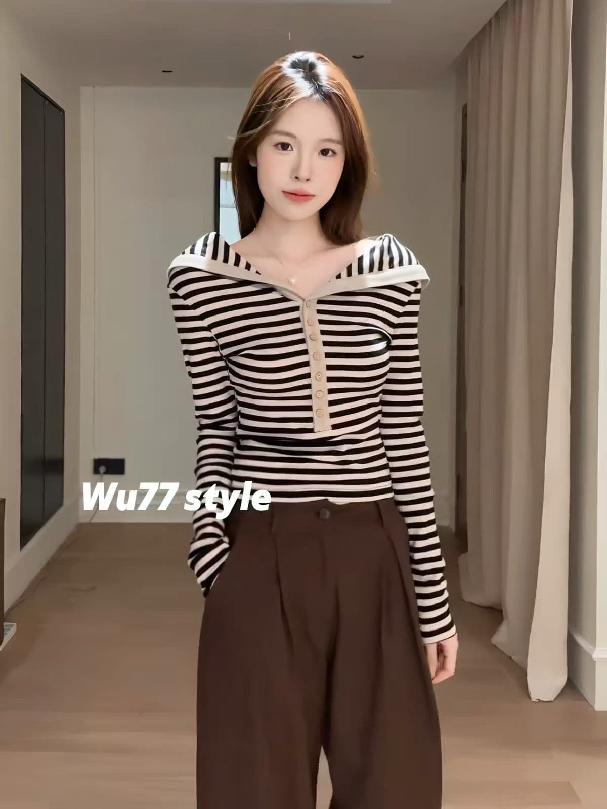 순수한 욕망 바람 해군 칼라 오프숄더 스트라이프 니트 스웨터 가을 겨울철 2026 새로운 슬림해 보이는 다용도 긴팔 맨위 트렌디