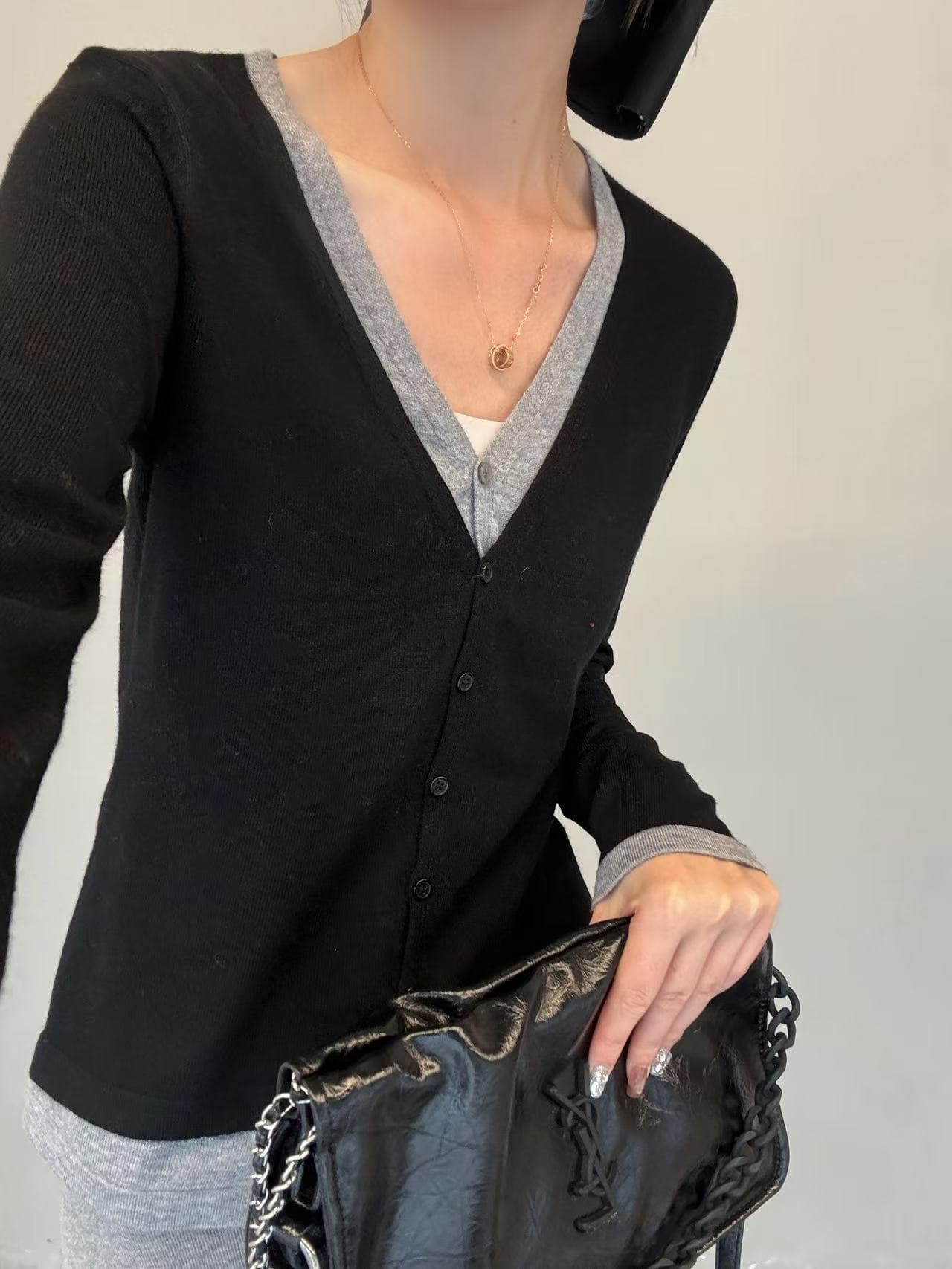 한 부서 레트로 디자인 센스 배색 패치워크 페이크 레이어드 V넥 긴팔 오픈 가디건 여성 슬림해 보이는 다용도 니트 스웨터 맨위 상세 이미지 23