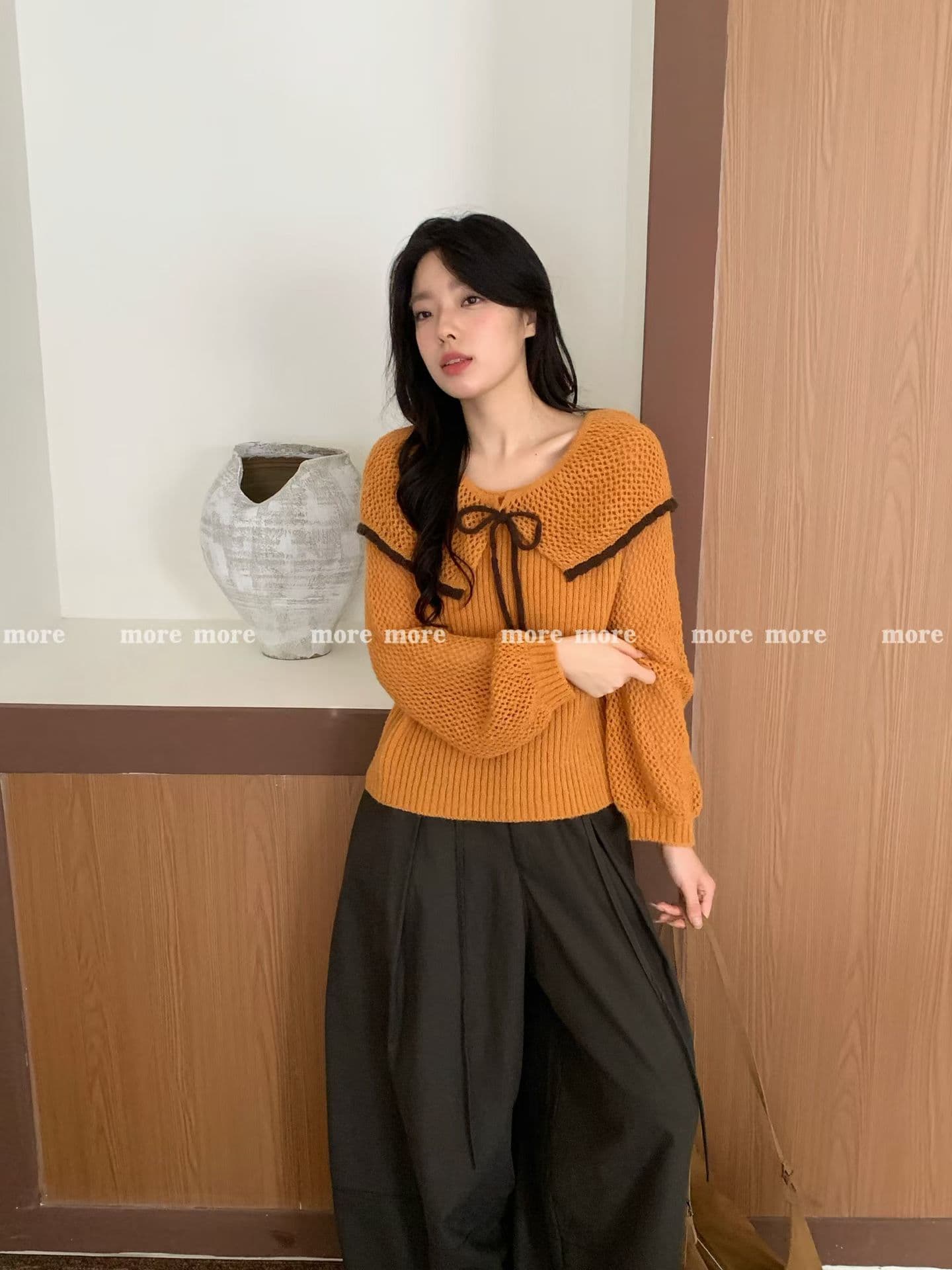 한 부서 부드러운 바람 연령 감소 레이스업 홀로우 아웃 배색 스웨터 여자 가을 겨울 달콤함 외국 가스 베이비 칼라 니트 스웨터 맨위 상세 이미지 2