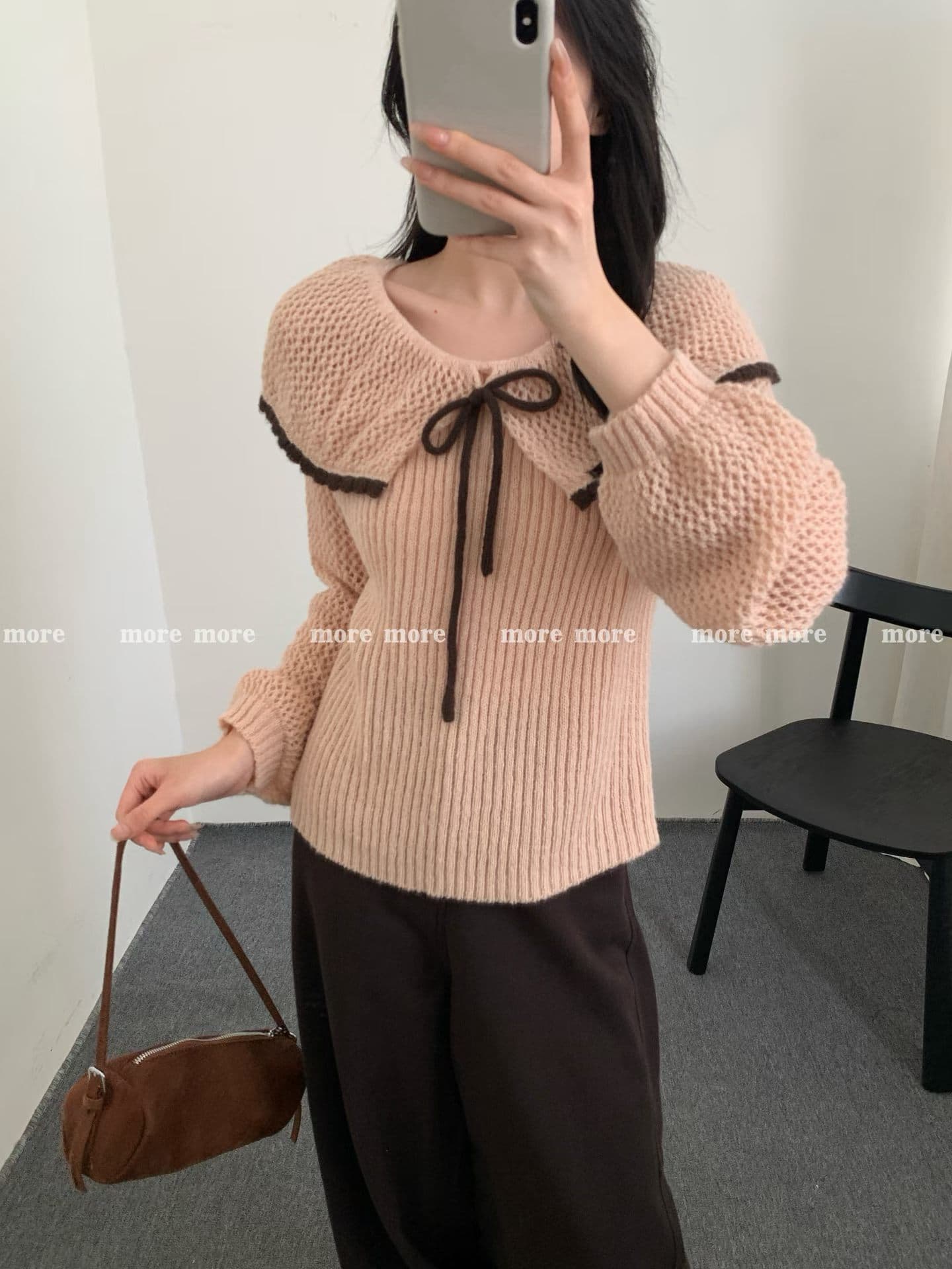한 부서 부드러운 바람 연령 감소 레이스업 홀로우 아웃 배색 스웨터 여자 가을 겨울 달콤함 외국 가스 베이비 칼라 니트 스웨터 맨위 상세 이미지 8