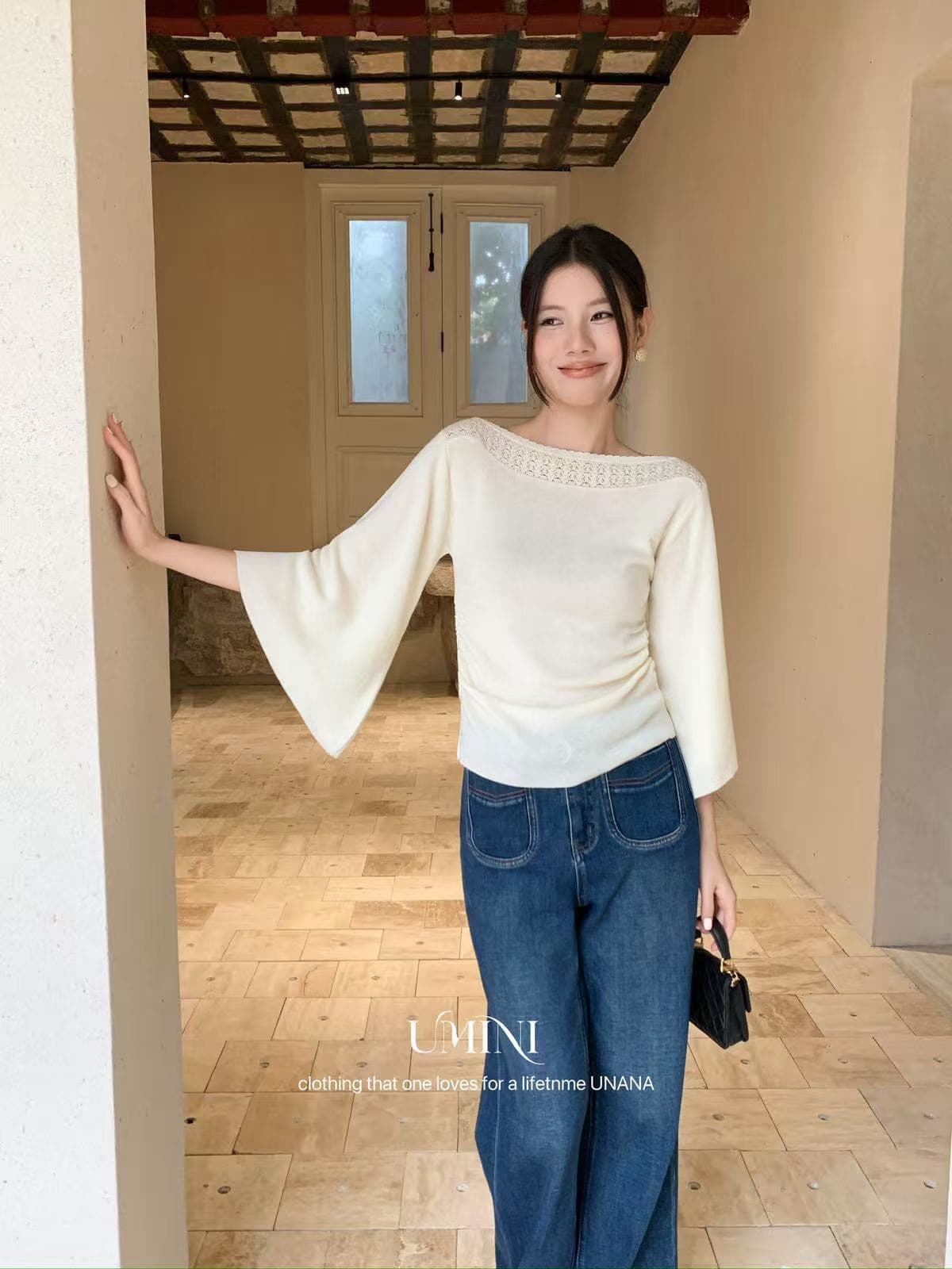 가을 켜기 새로운 한 부서 분위기 센스 레이스 오프숄더 측면 수 있습니다. 조정 펌프 Pleat 부츠컷 7부 소매 맨위 니트 스웨터 이미지 2