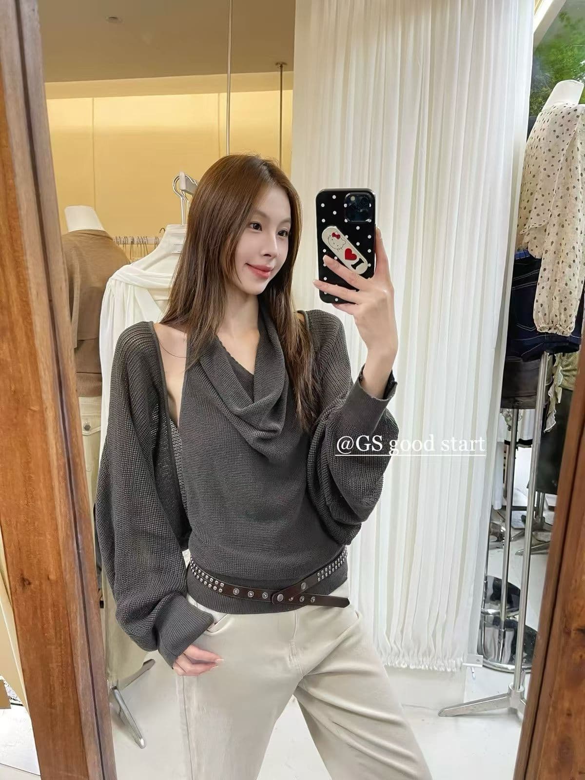 한 부서 2026 가을 슬림해 보이는 순수한 욕망 느긋한 니트 오픈 가디건 행침 목 조끼 세트 상세 이미지 4