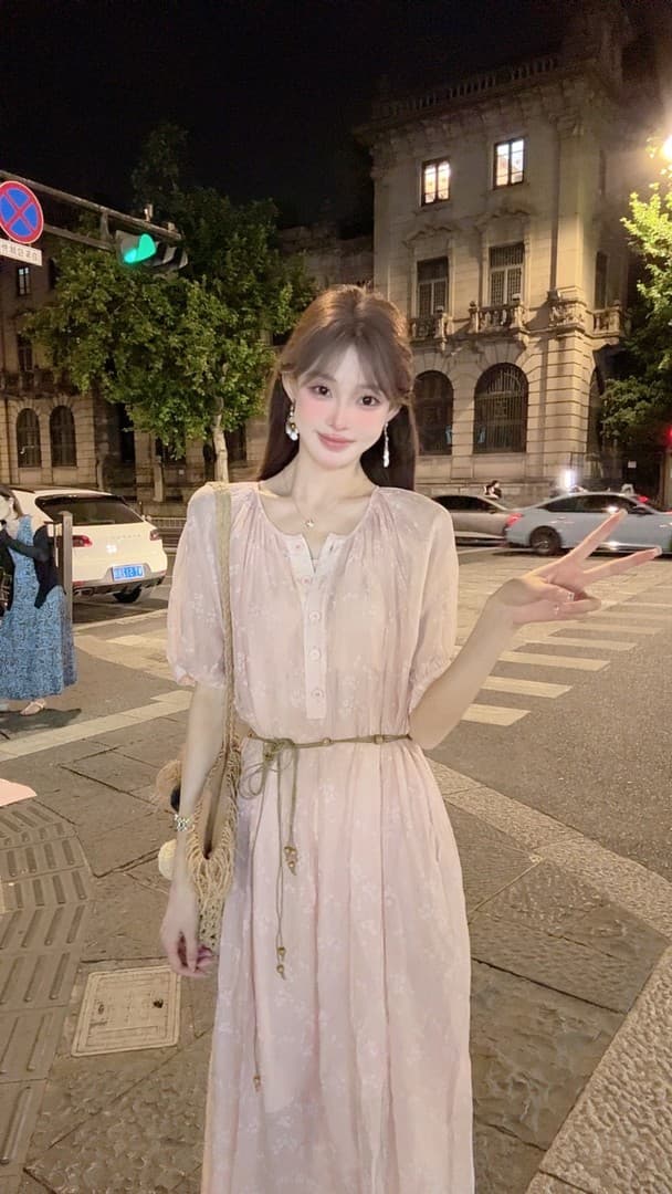 재고 있음 작은 폭스 plus 빛 럭셔리 디자인 센스 패션 슬림해 보이는 드레스 이미지 2