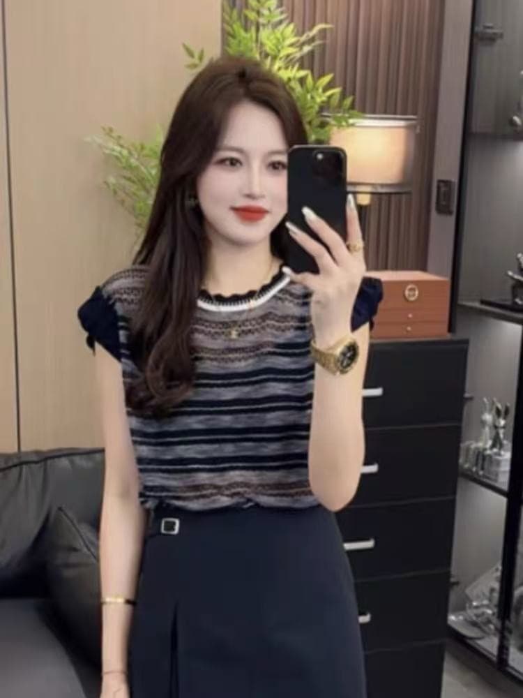 재고 있음 한 부서 배색 스트라이프 Feifei 소매 얼음 실크 니트 스웨터 여성 2026 여름 슈퍼 잘 생긴 폭발 다용도 맨위 상세 이미지 5