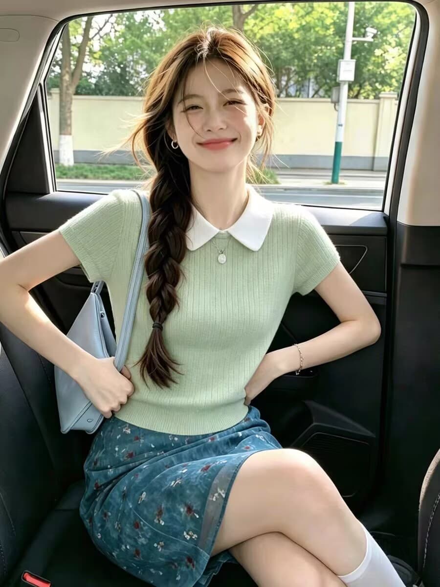 재고 있음 한 부서 연령 감소 Chic 품격 작은 대중 폴로 칼라 반팔 니트 기본 셔츠 2026 년 여름 티셔츠 여성 의류