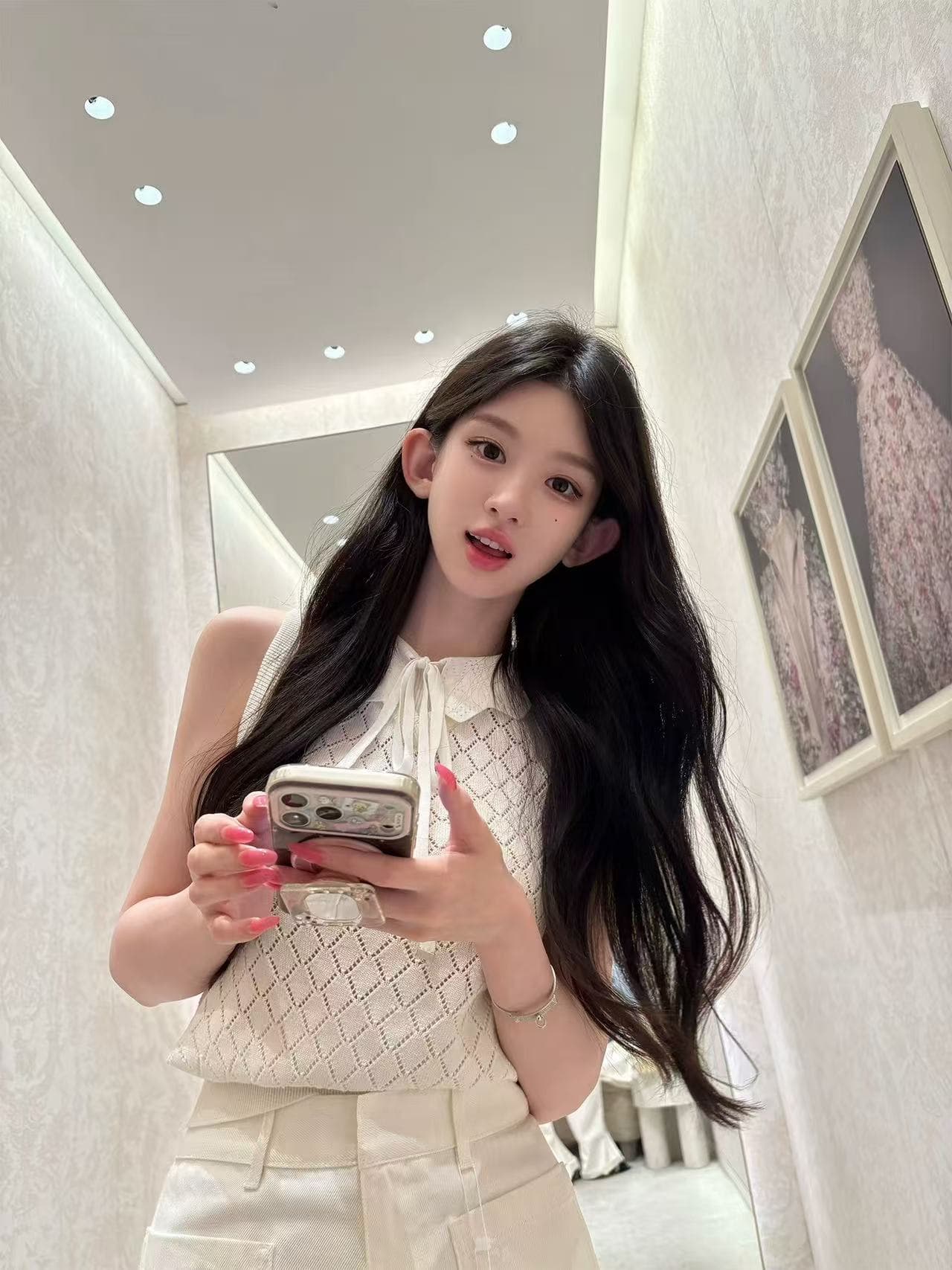 재고 있음 모직물 자카드 프릴 칼라 레이스업 스트라이프 민소매 니트 맨위 상세 이미지 3
