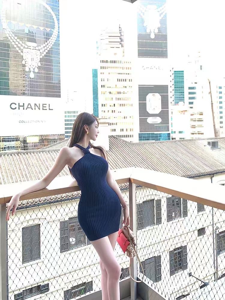재고 있음 순수한 욕망 섹시함 핫걸 민소매 행침 목 니트 캐미솔 2026 여름 디자인 센스 작은 대중 맨위 이미지 3