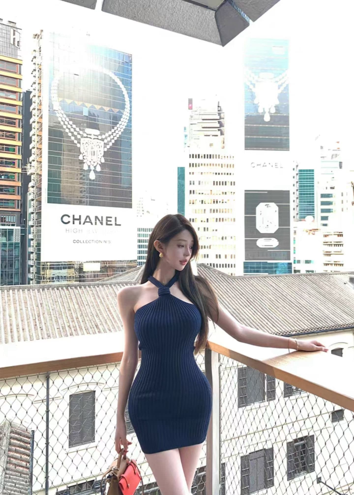 재고 있음 순수한 욕망 섹시함 핫걸 민소매 행침 목 니트 캐미솔 2026 여름 디자인 센스 작은 대중 맨위
