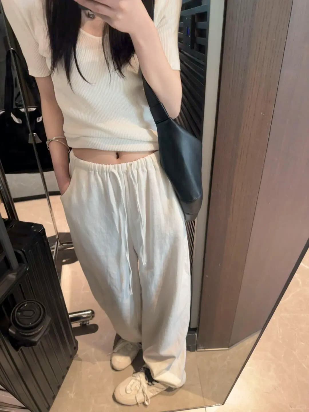단색 펌프 로프 다용도 루즈핏 슬림해 보이는 넓은 다리 캐주얼 바지 라미 모통이 칼 바닥 청소 바지 상세 이미지 1