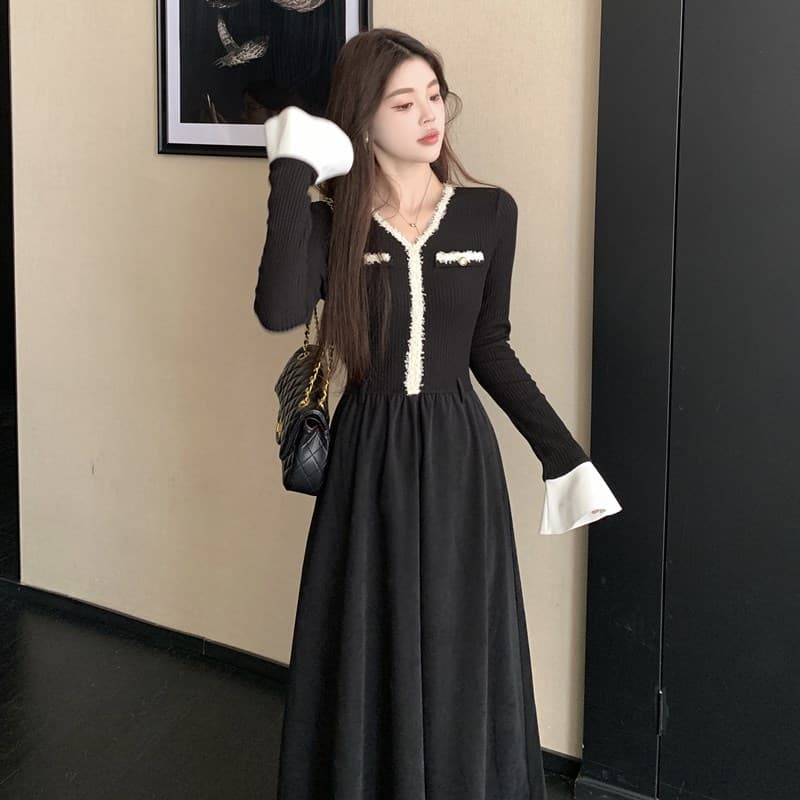 2026 봄 새로운 디자인 센스 검정색 작은 샤넬 스타일 V넥 긴팔 드레스 슬림해 보이는 패치워크 색상 롱 스커트 아이들 이미지 5