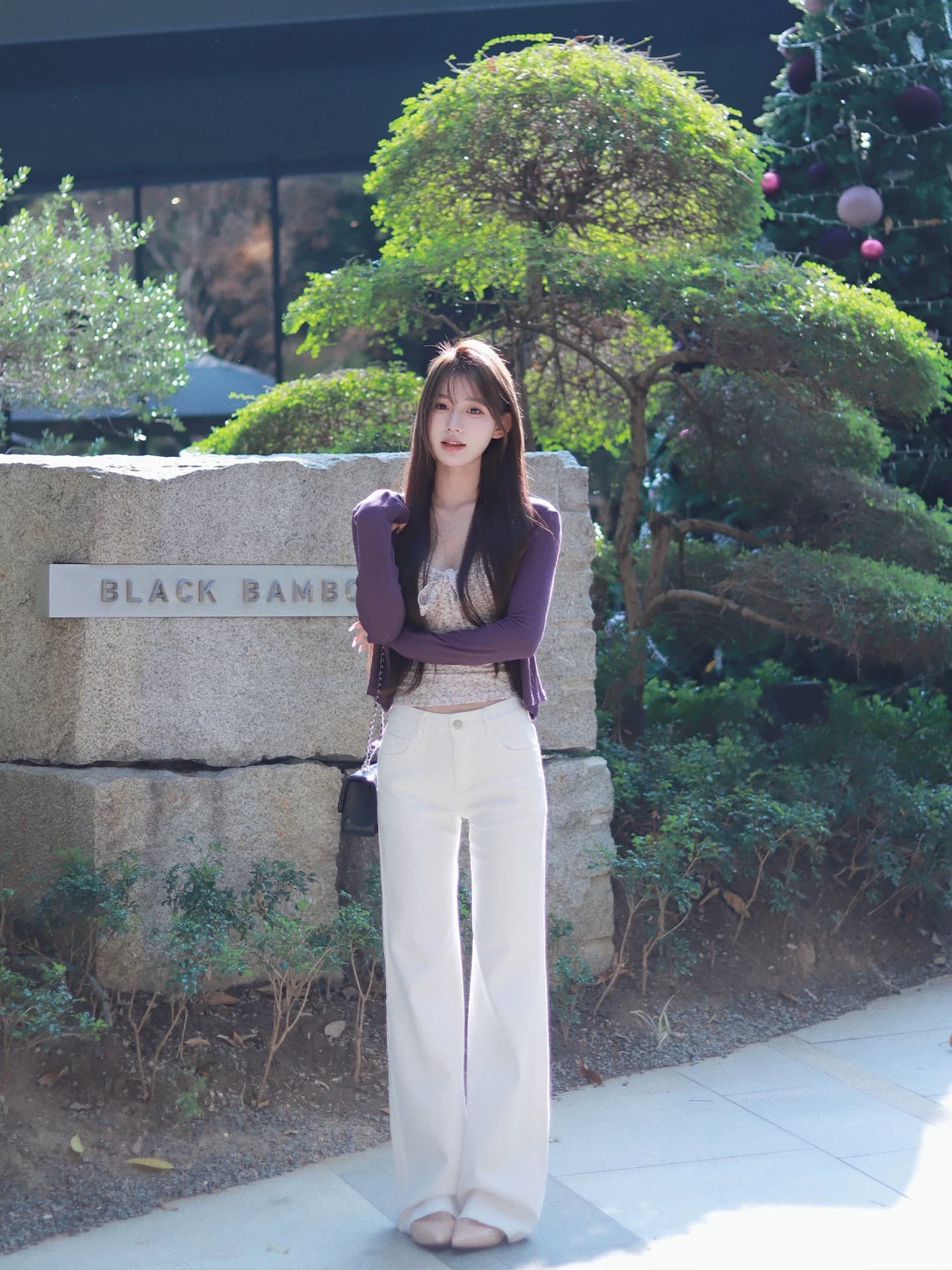 7ellingbm 바람 한 부서 꽃무늬 백리스 캐미솔 인사이드 가져 가라. 조기 봄 새로운 민소매 스택 착용 맨위 상세 이미지 5