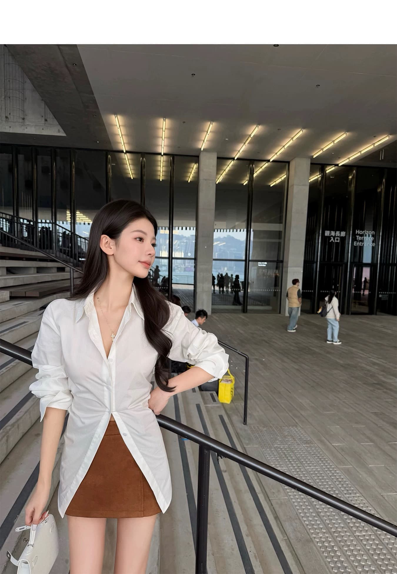 chicyou 꽃 Shan Shan 같은 단락 슈퍼 a 작은 섹시함 디자인 센스 화이트 뒤로 스트랩 허리 수축 흰 셔츠 상세 이미지 4