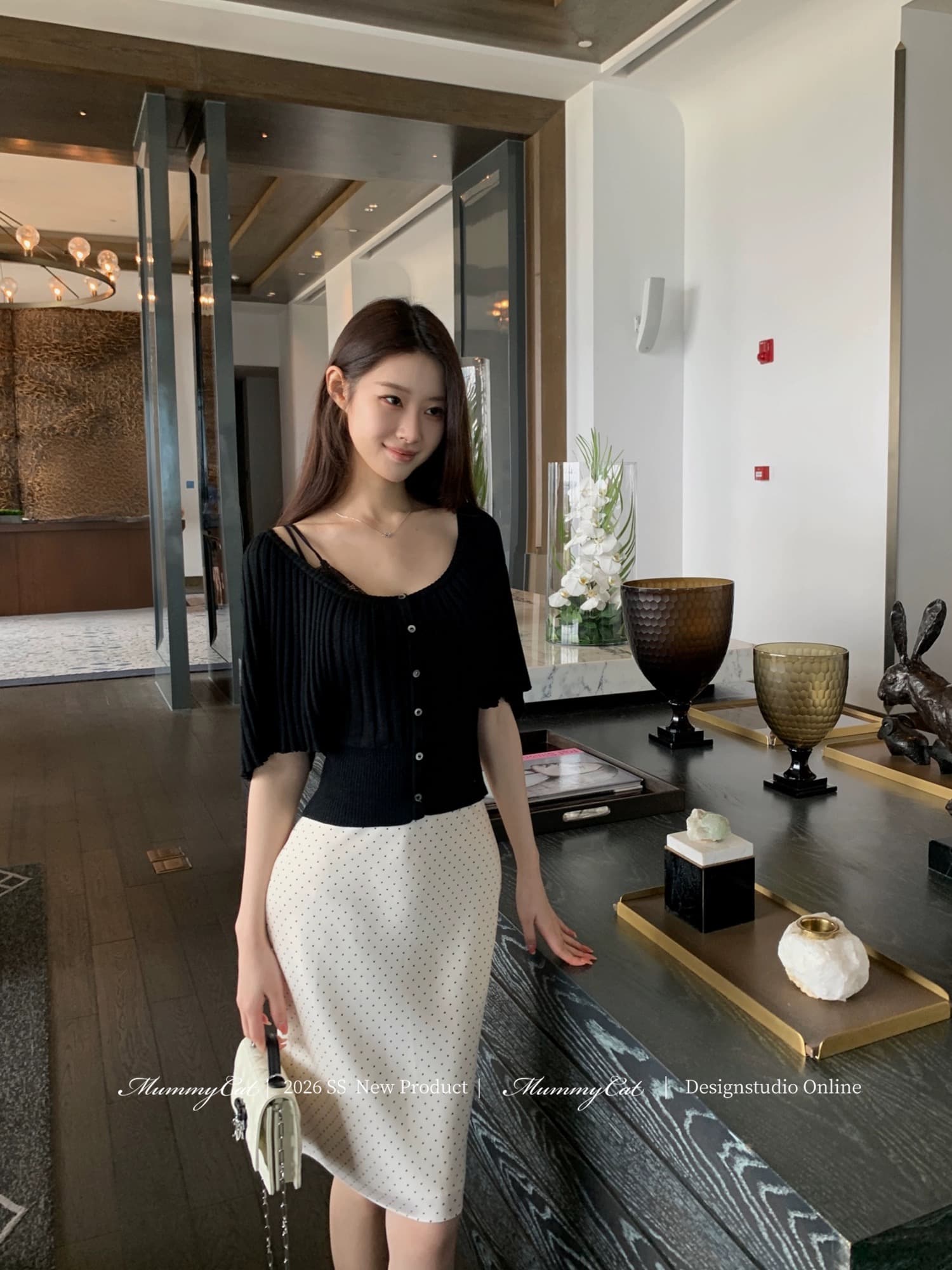 mummycat 계란 놓기 야옹 장기 화이트 코우 26 신제품 30 양모 장기 Pleat 대 라운드 넥 니트 맨위 상세 이미지 8