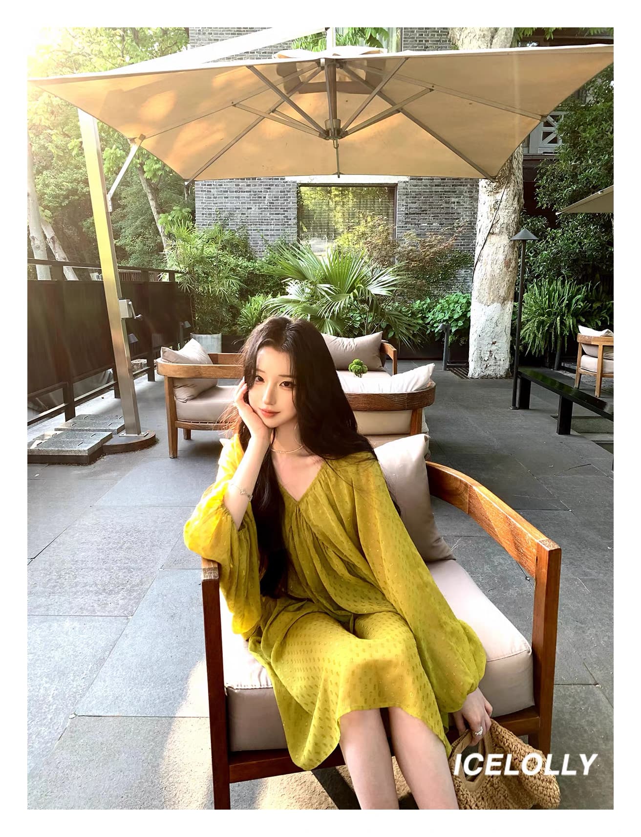 toroon du 홈 섹션 V넥 벌룬 소매 휴가 바람 여성 드레스 여름 2025 새로운 프랑스식 루즈핏 치마 상세 이미지 6
