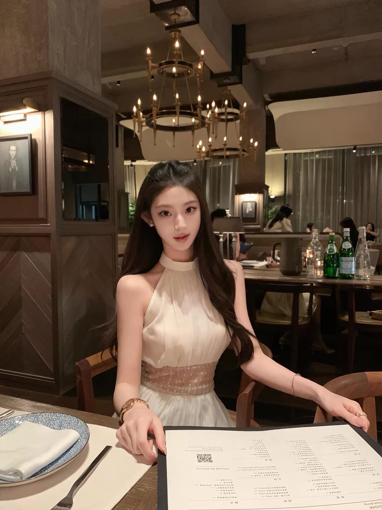 달빛 댄스 파티 무거운 작업 비즈 박기 허리 수축 쉬폰 행침 목 드레스 허리 수축 슬림해 보이는 길다 치마 상세 이미지 2