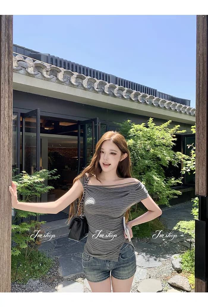 jmshop 심장 마비 커브 비스듬한 어깨 칼라 깨진 Pleat 허리 수축 트임 반팔 티셔츠 여름 몸매 가꾸기 다용도 이미지 4