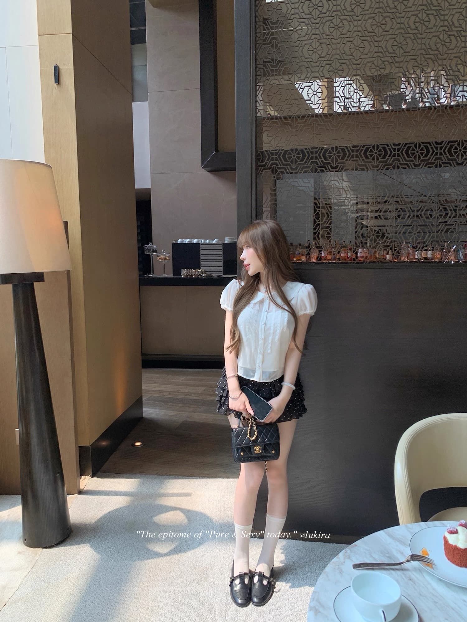 lukira 빛 연 여름 라운드 넥 나비 매듭 홀로우 아웃 자카드 니트 반팔 티셔츠 여성 여름 슬림해 보이는 맨위 상세 이미지 8
