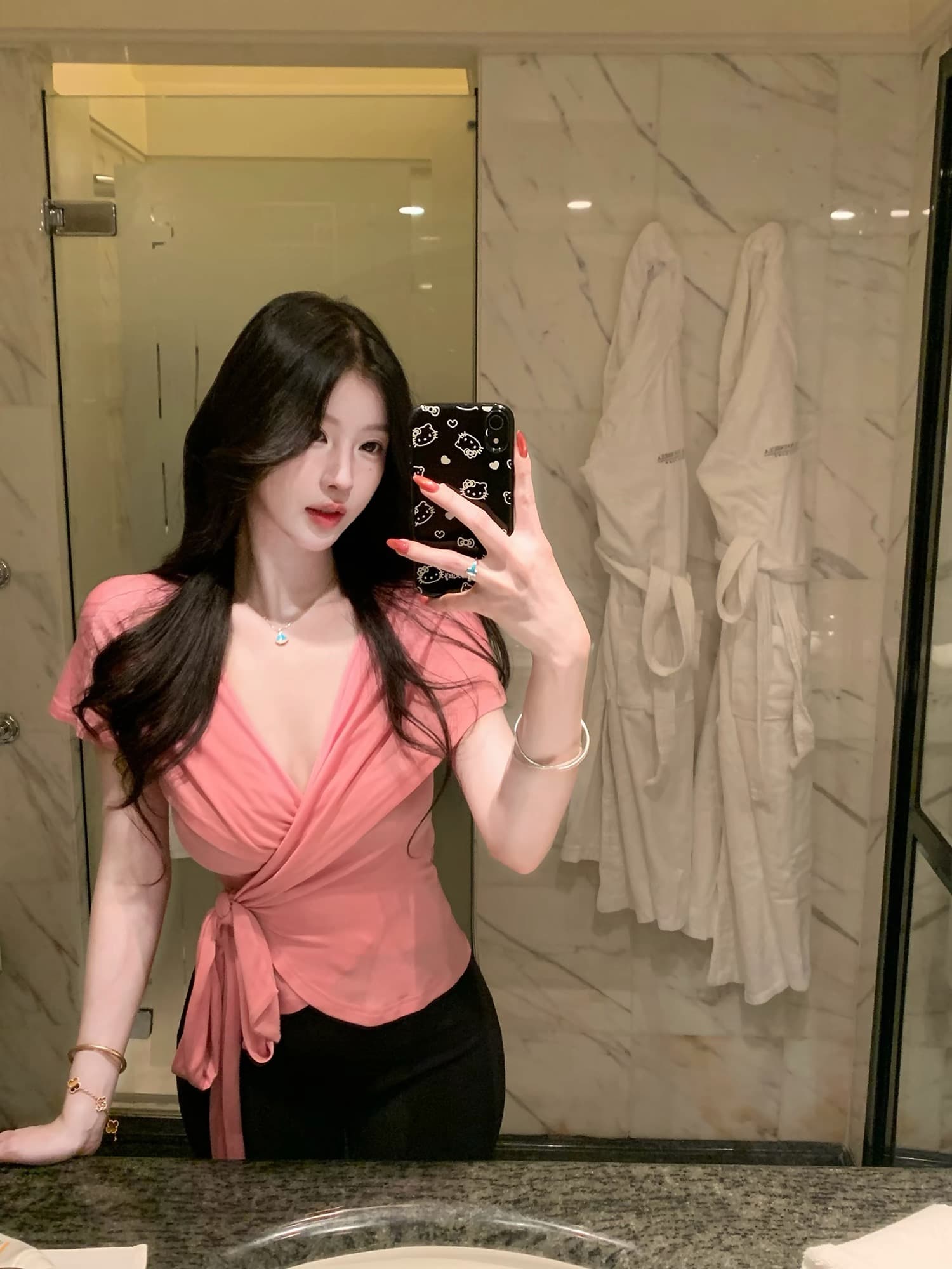 fart shop 사탕 소녀 라이 경기 서울 십자가 V넥 우아함 스트랩 티셔츠 여성 봄 여름 허리 수축 맨위