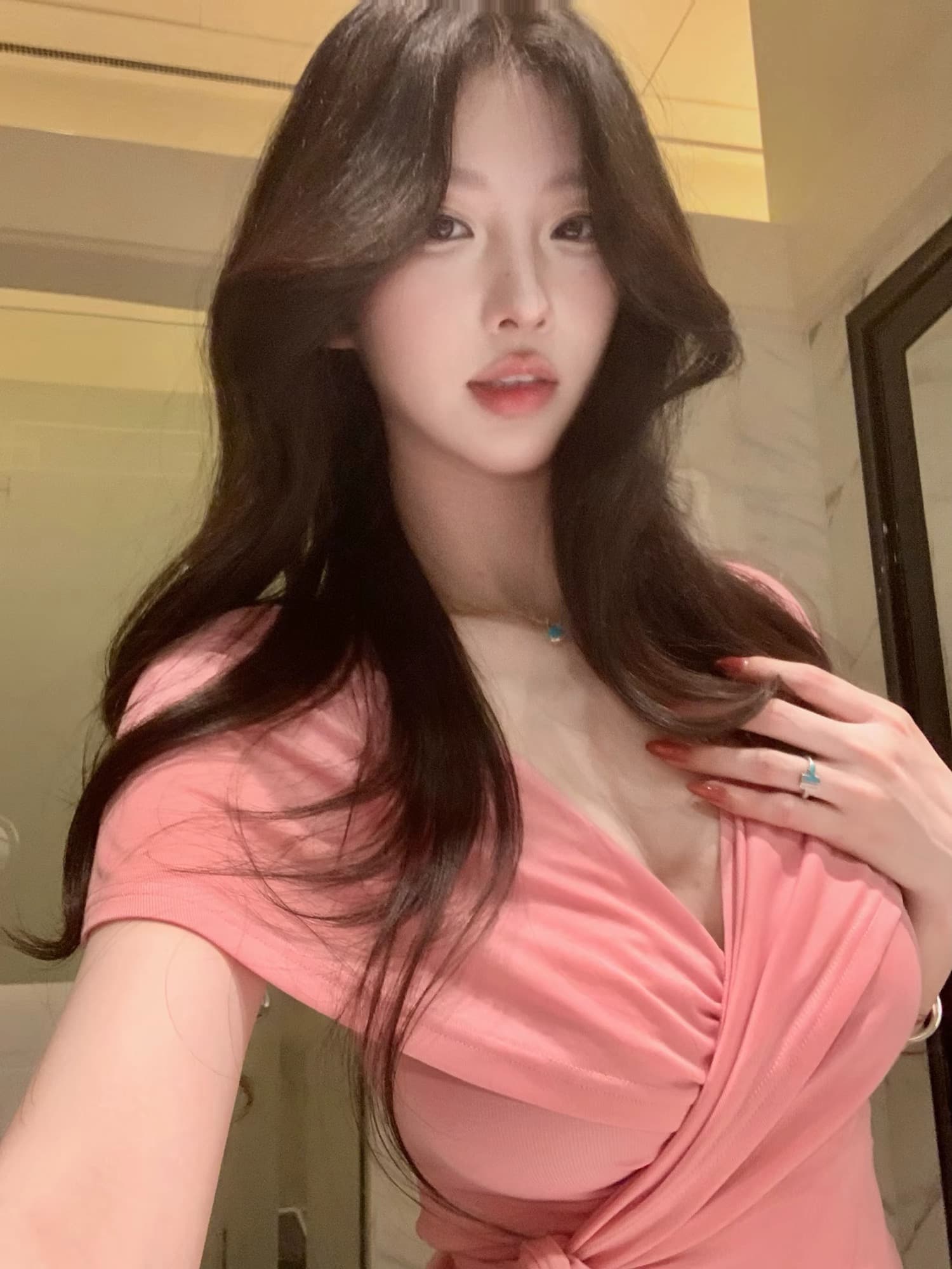 fart shop 사탕 소녀 라이 경기 서울 십자가 V넥 우아함 스트랩 티셔츠 여성 봄 여름 허리 수축 맨위 상세 이미지 6