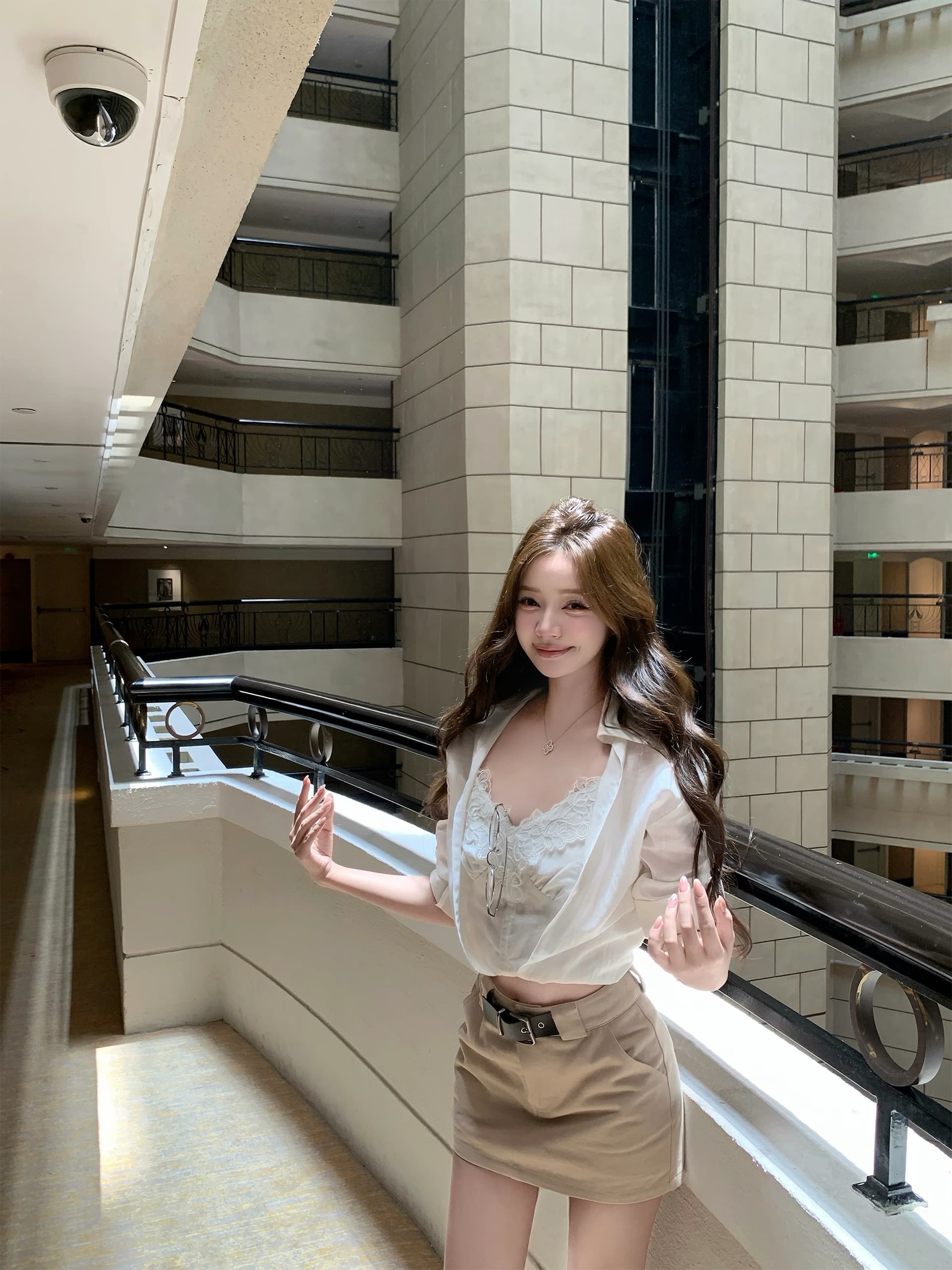 첸 좋은 난 nns 욕망 욕망 끓인 물 라이 경기 서울 아마 페이크 레이어드 레이스 셔츠 캐주얼 와이드 레그 팬츠